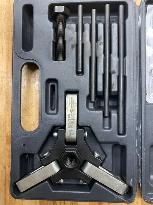 Blue Point Harmonic Balancer Puller YA6490A