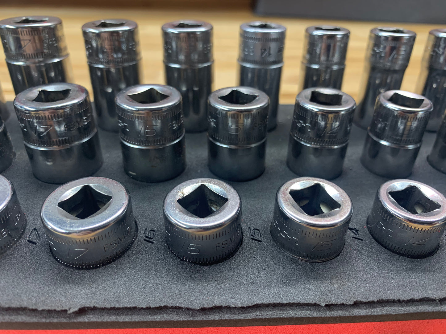45pc Snap On 3/8” metric foam socket master set 245SFMSFR