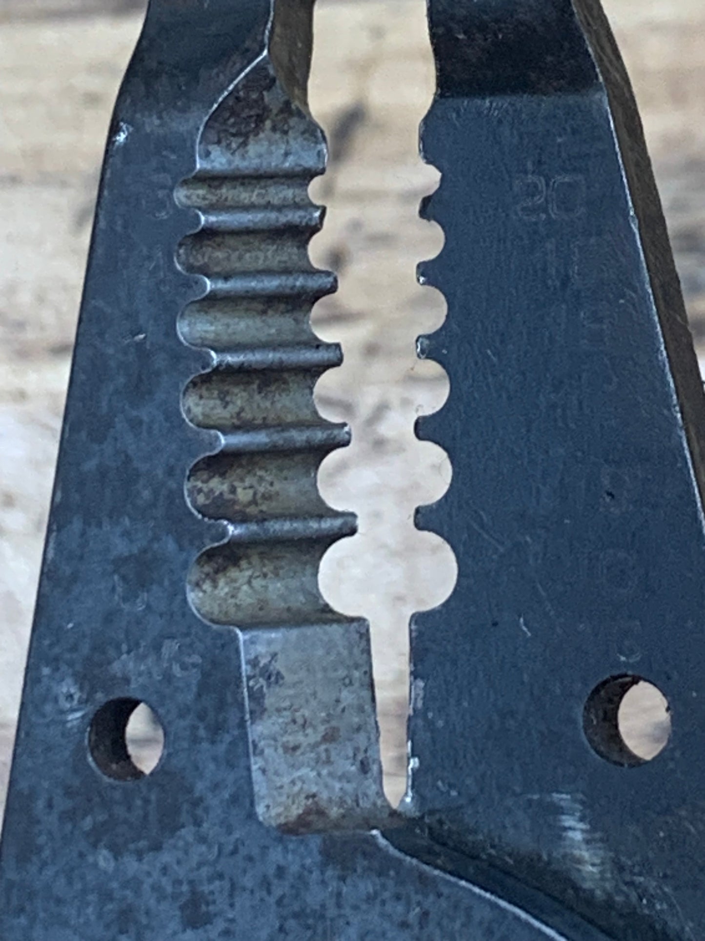 Snap On Crimping Stripping Pliers PWCS9
