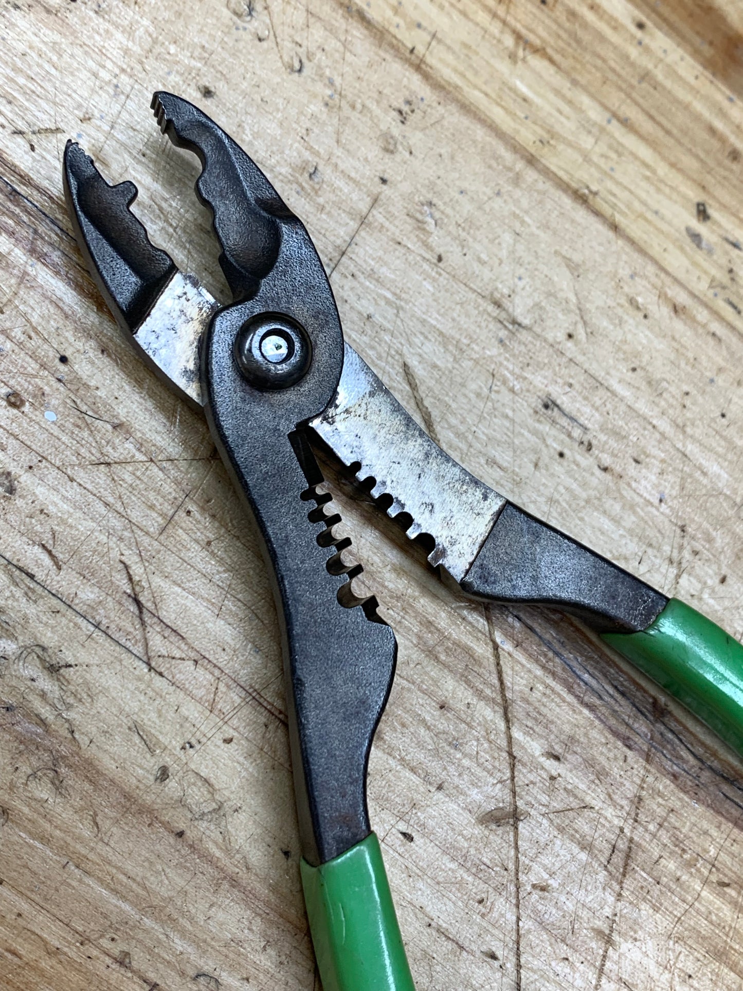 Mac Tools Stripping Crimping Pliers WSC70
