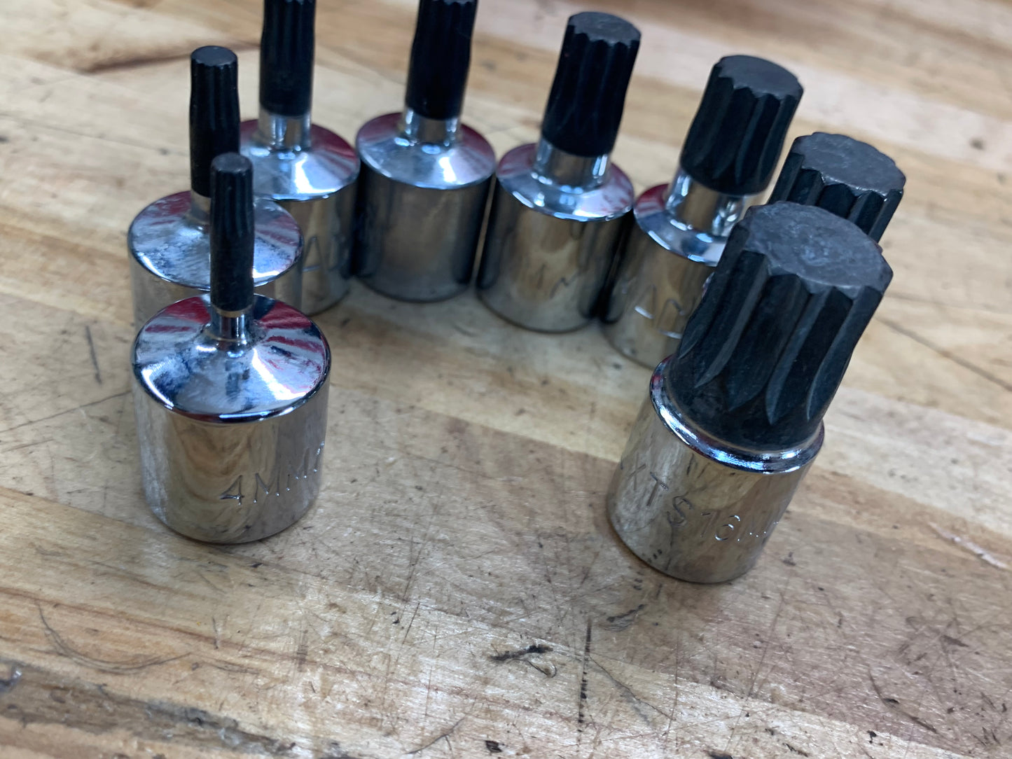 Mac Tools 12 point socket set SXMTS8B