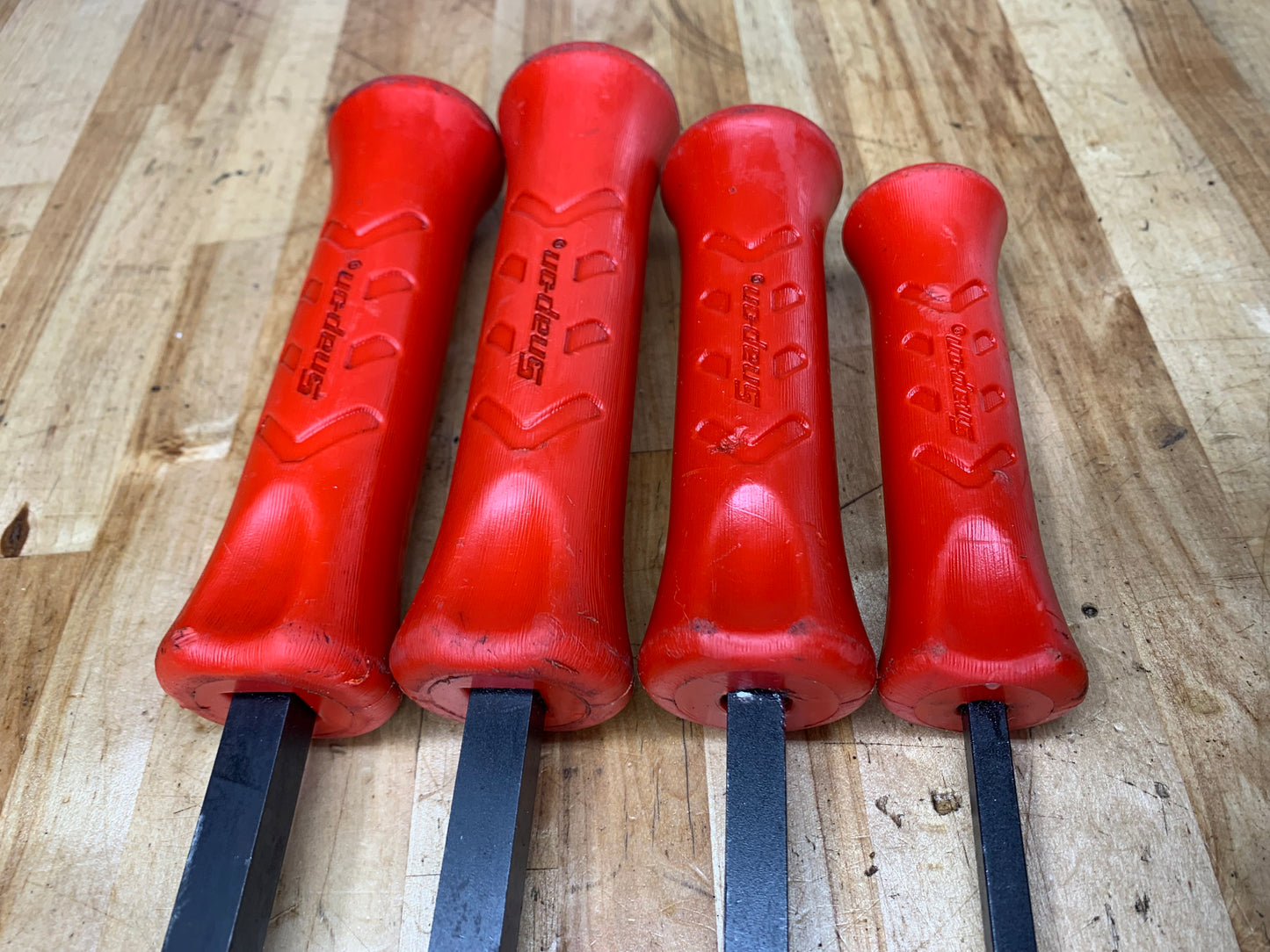 Snap On Striking Prybar 4pc SPBS704AR USA