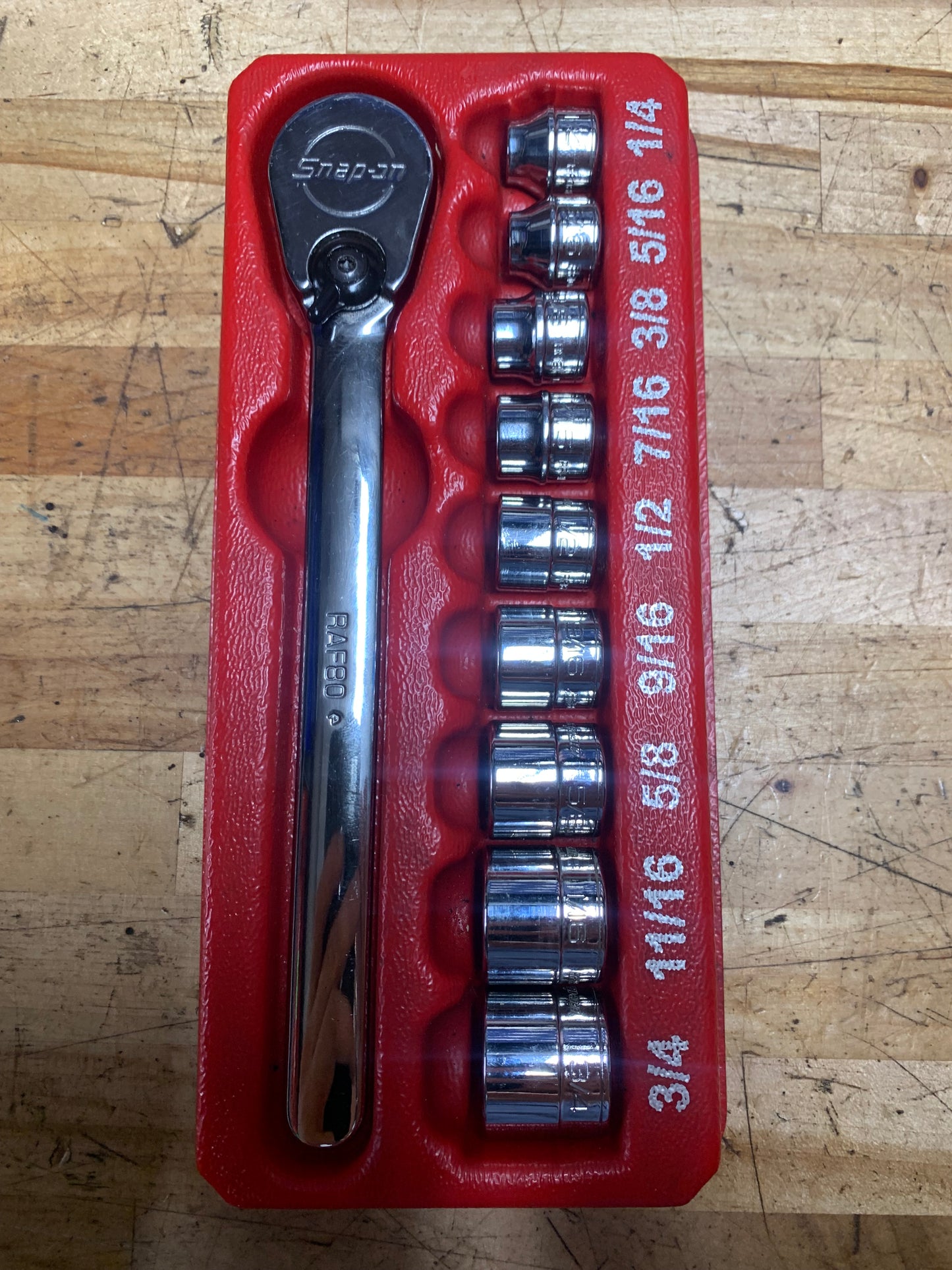 Snap On SAE Low Profile Ratchet and Socket Set USA 210RARFA