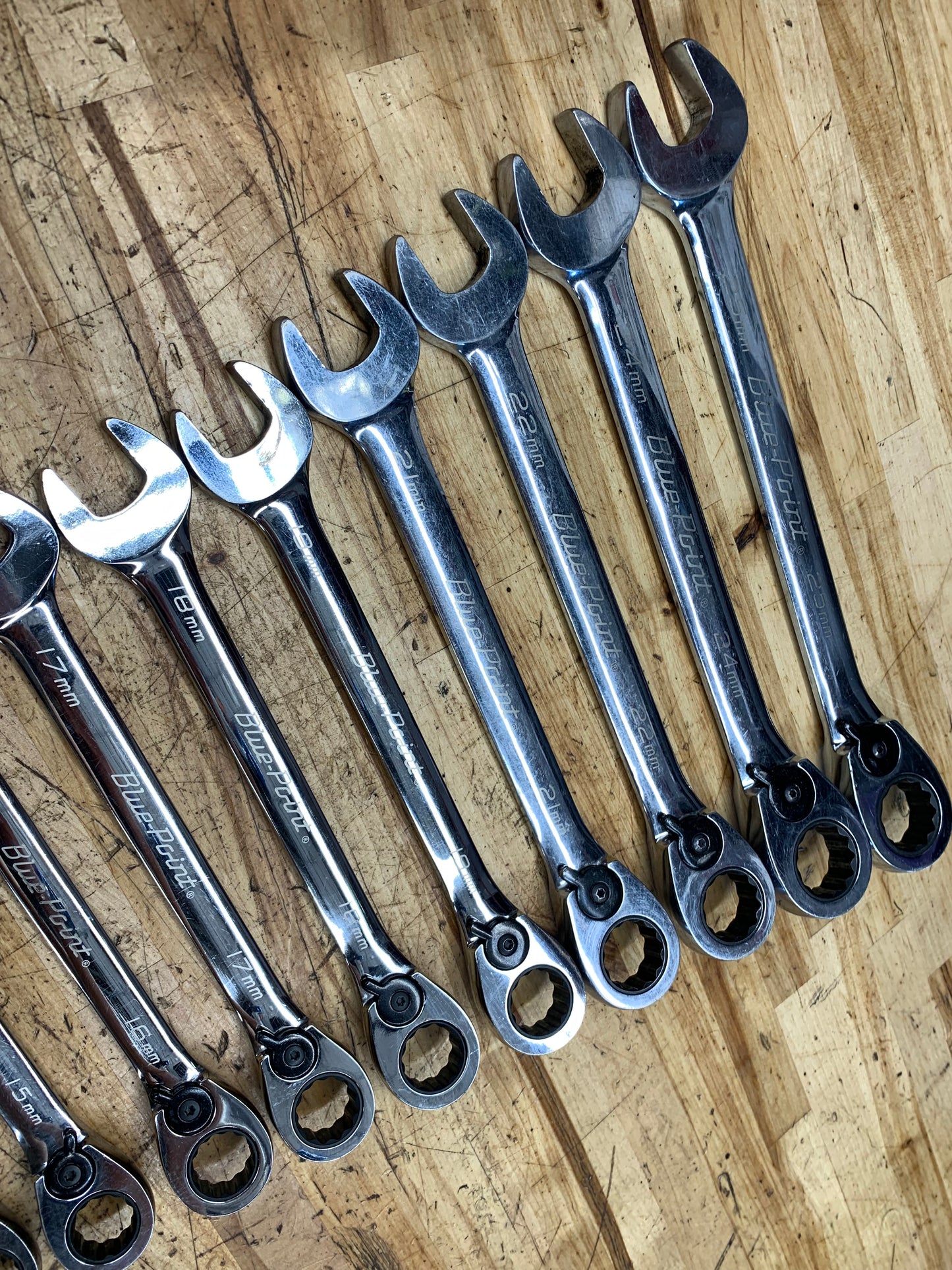 Blue Point Metric Ratcheting Wrench Set 8mm-25mm