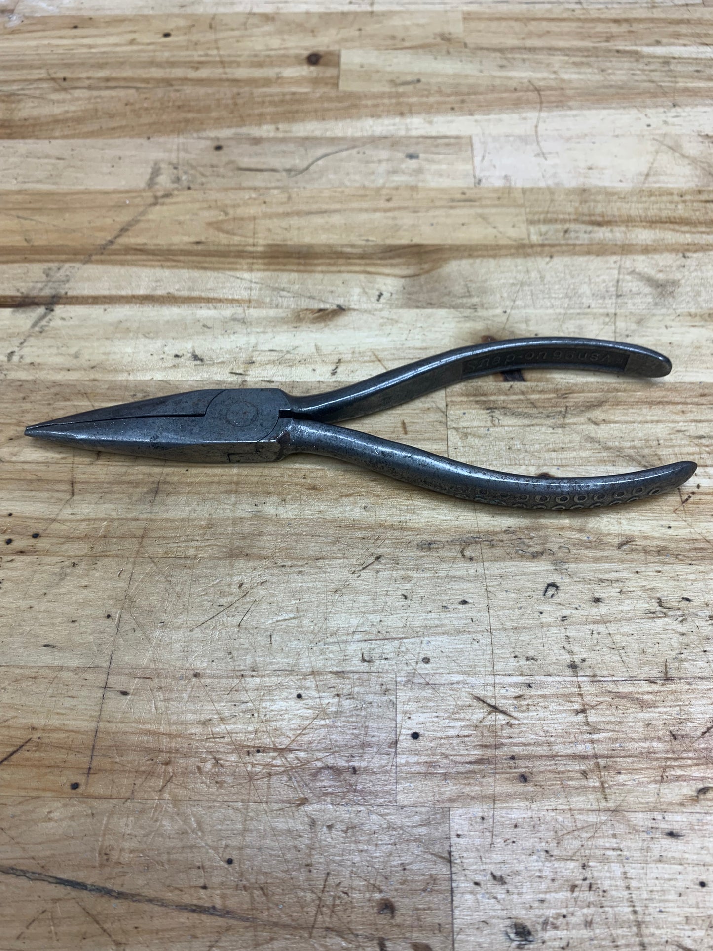 Snap On Vintage Vacuum Grip Needlenose Pliers USA 96