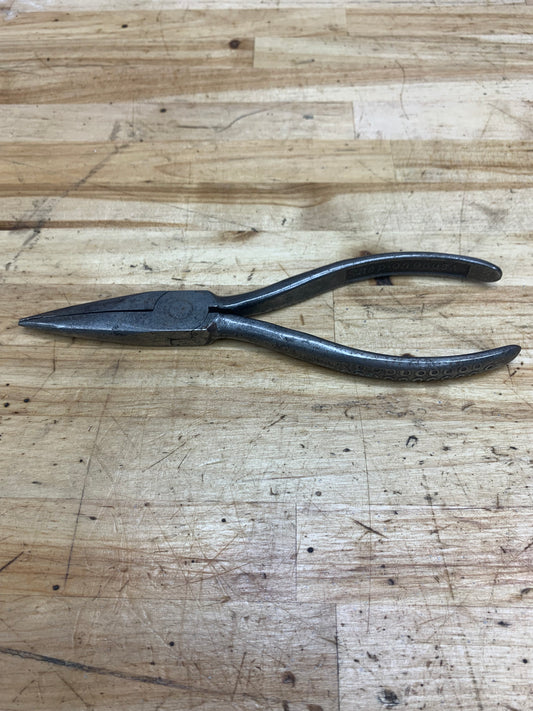 Snap On Vintage Vacuum Grip Needlenose Pliers USA 96