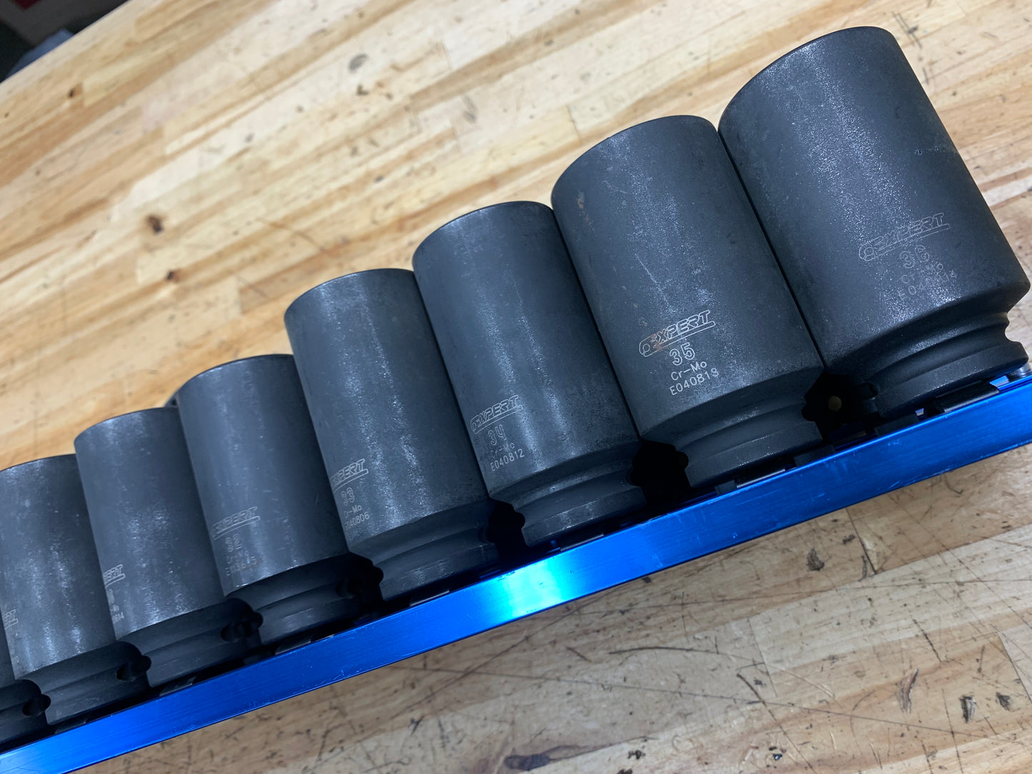 Expert by Mac Tools 1/2” Metric Deep Impact Socket Set 26pc 10-36mm With Tray E041639
