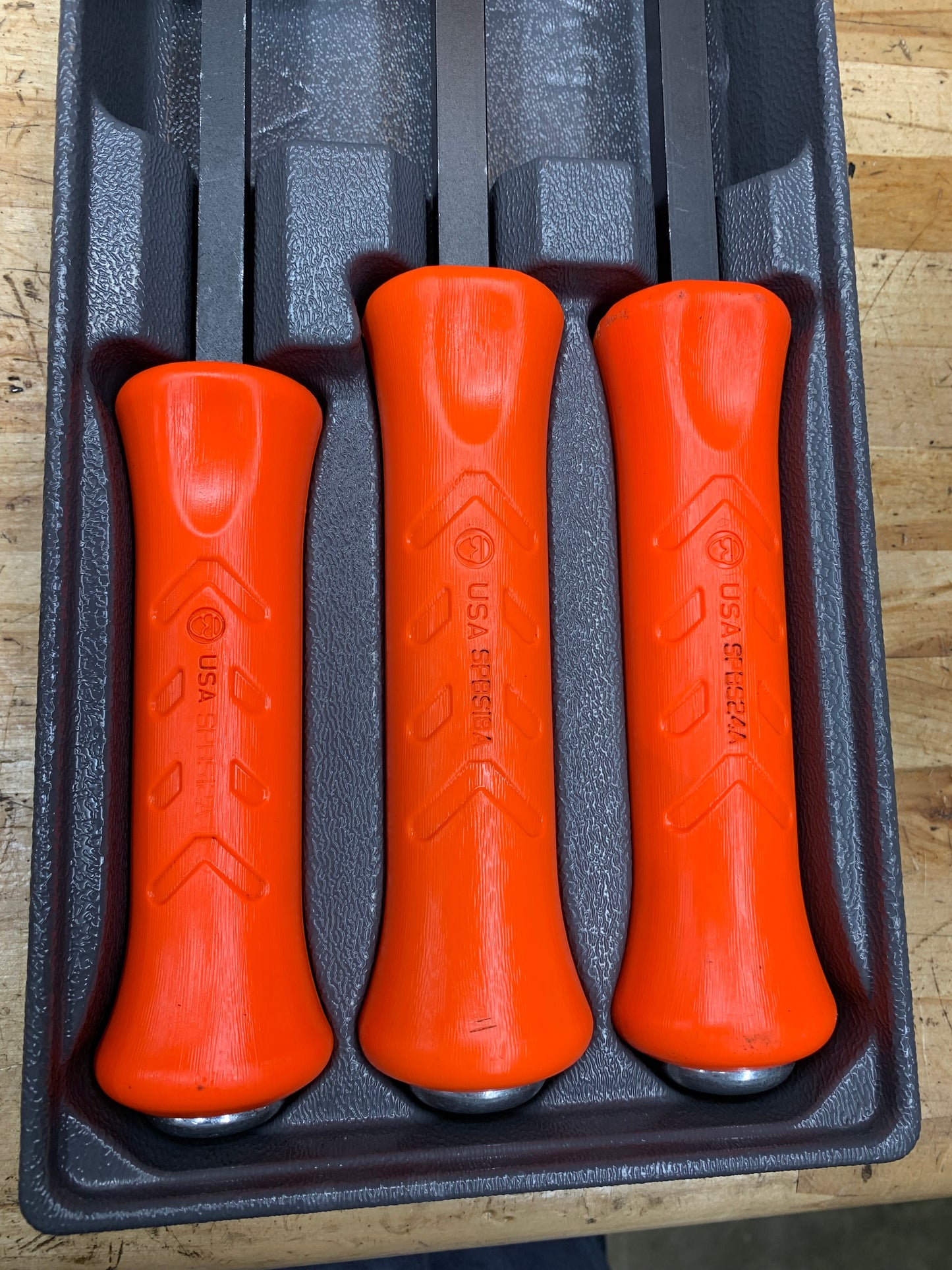 Snap On Orange Striking Prybar 4pc Set USA SBPS704AO