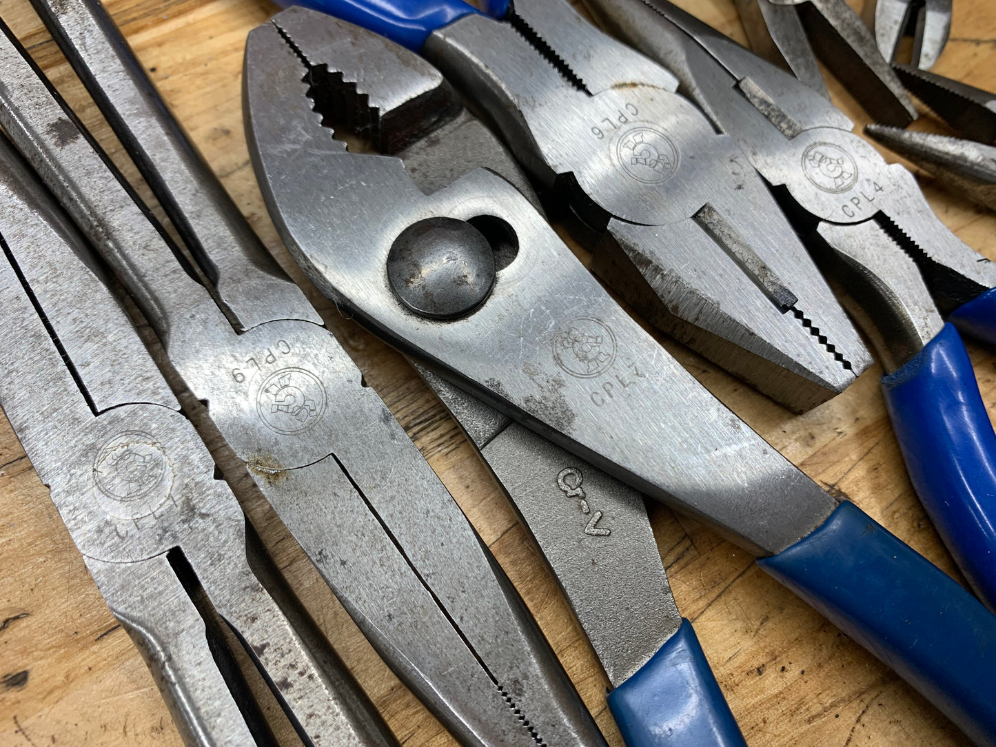 Cornwell 8pc Plier Set Needlenose, Linesman, Slip Joint, Etc.