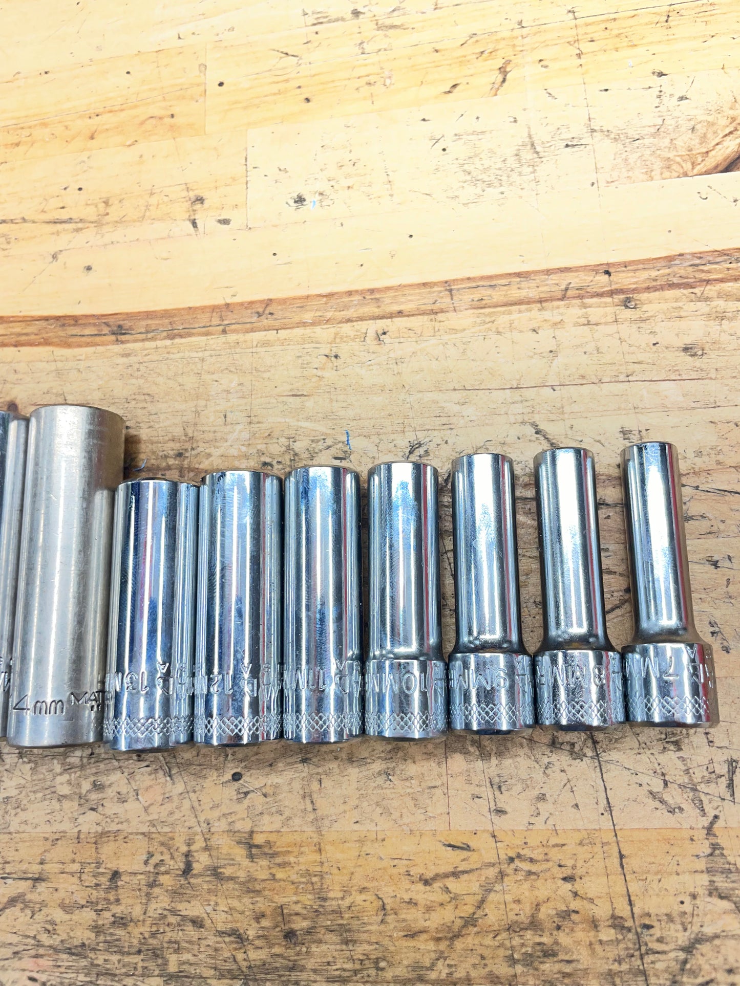 Mac* 3/8” Metric Deep Socket Set 13pc 7-19mm USA