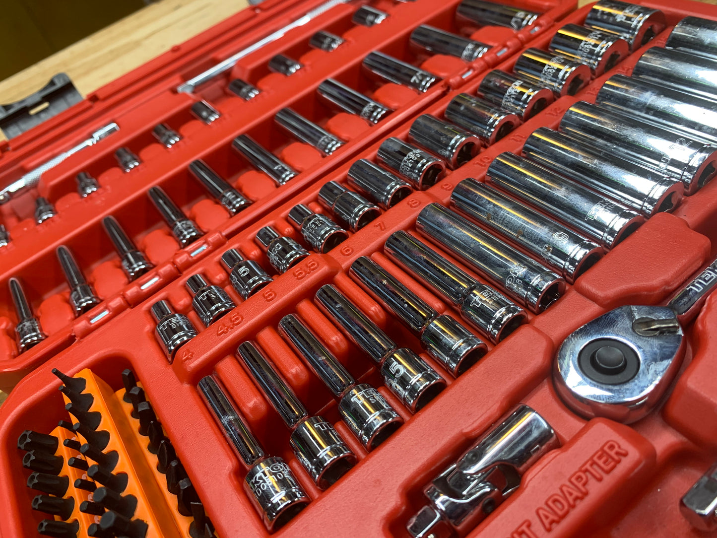 Tekton 1/4" Drive Master Socket and Ratchet Set Case 56pc SKT05303