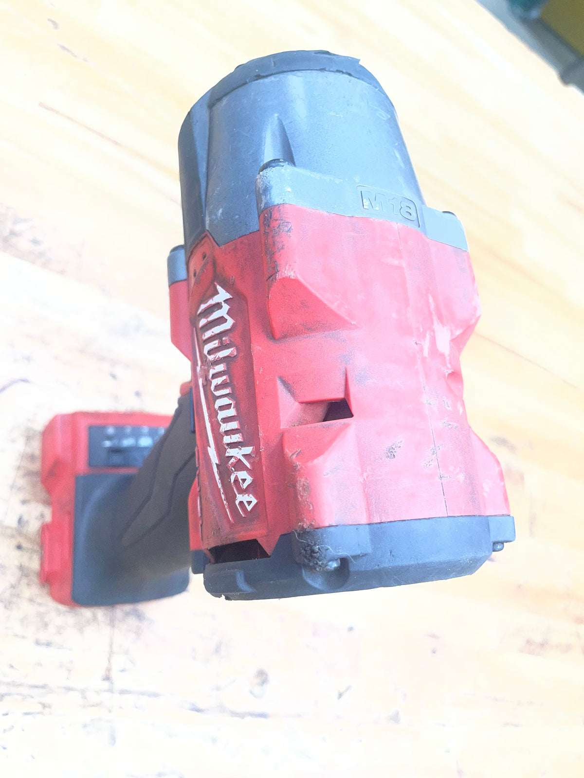 Milwaukee M18 FUEL 1/2” Stubby Impact 2962-20