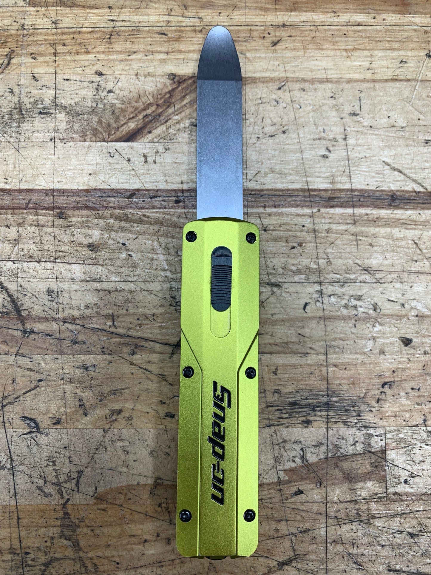 Snap On OTF Hiviz Yellow Retractable Clip Removal Trim Panel Tool BRAND NEW PBFT60HV