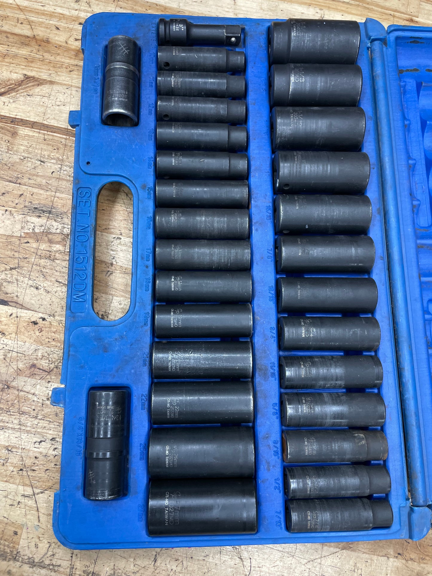 GP 1/2” Metric/SAE Deep Impact Socket Sets Grey Pneumatic 1512DM