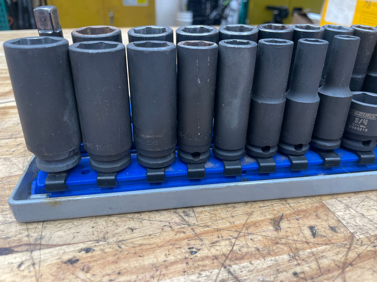 Expert by Mac Tools 3/8” Metric & SAE Deep Impact Socket Set 42pc With Tray E041643