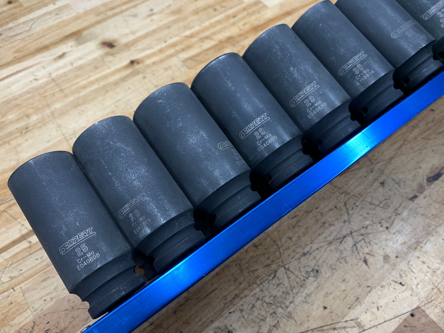 Expert by Mac Tools 1/2” Metric Deep Impact Socket Set 26pc 10-36mm With Tray E041639