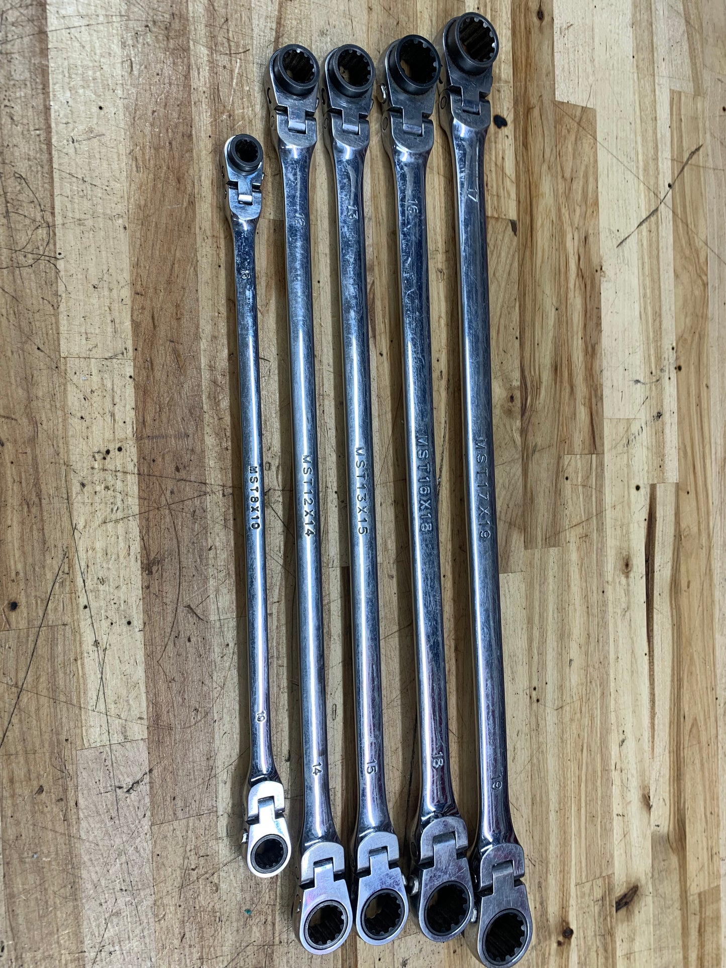 Monster XL Metric Flex Head Ratcheting Wrench Set 5pc 8-19mm