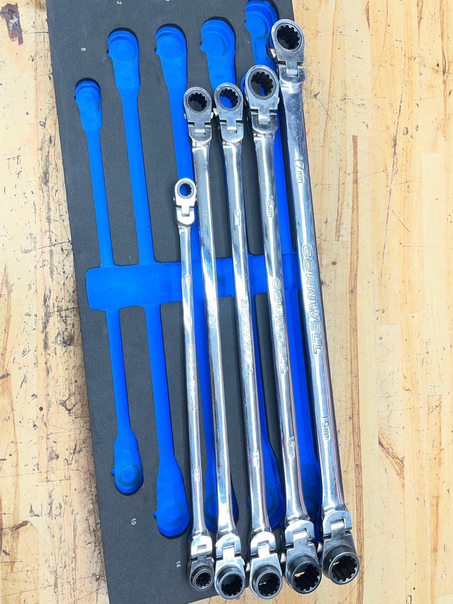 Cornwell Metric Long Flex Head Box Wrench Set 5pc 8-19mm CRWLF5MSA