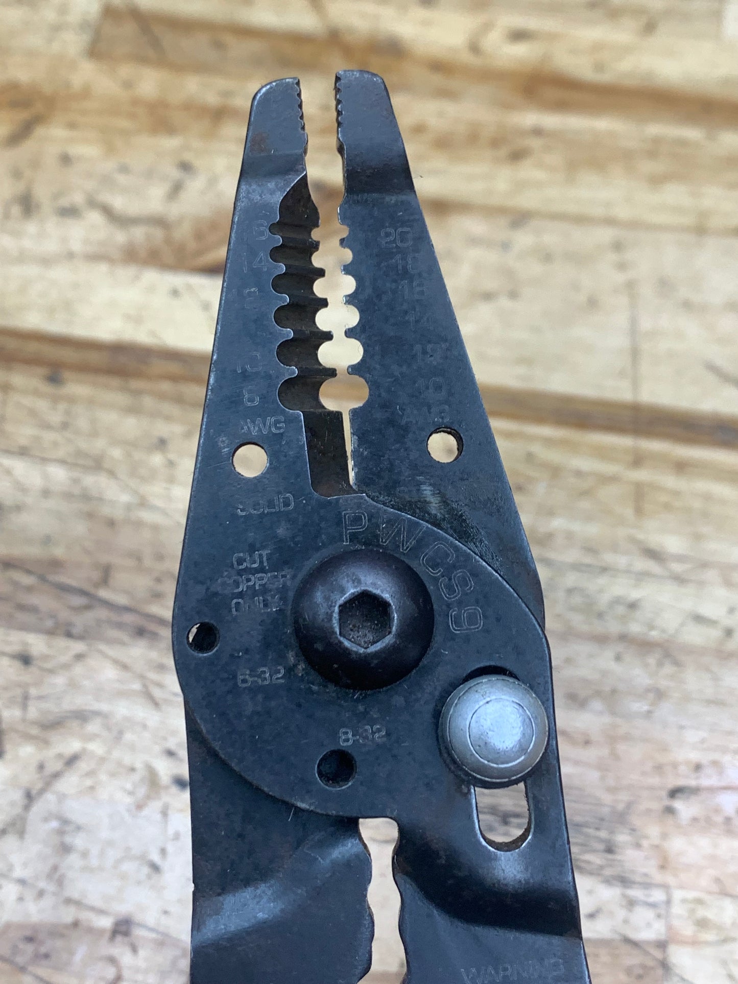 Snap On Crimping Stripping Pliers PWCS9