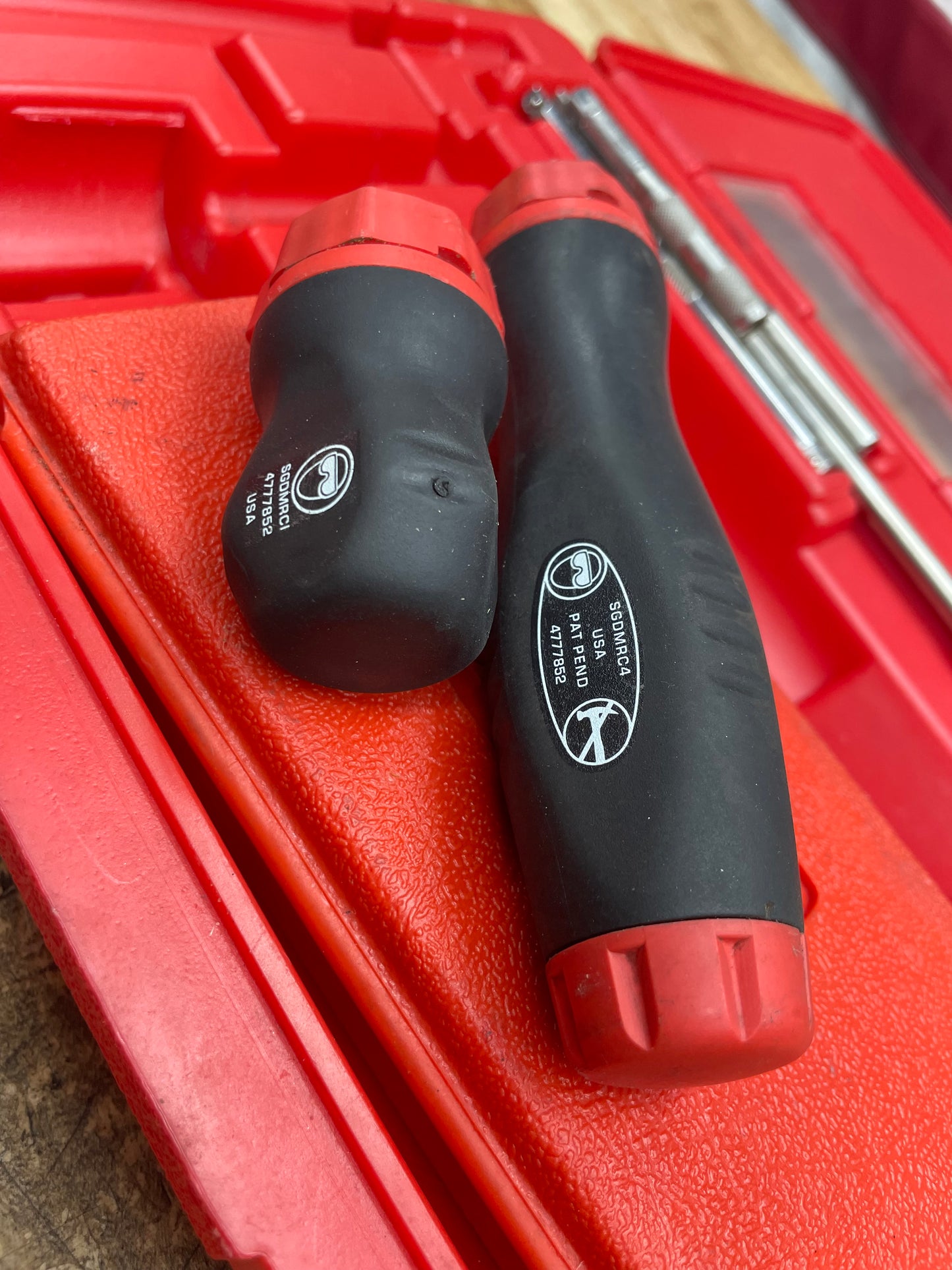 Snap On Soft Grip Ratcheting Screwdriver Set W/ Extra Shanks, Bits USA SGDMRC108A