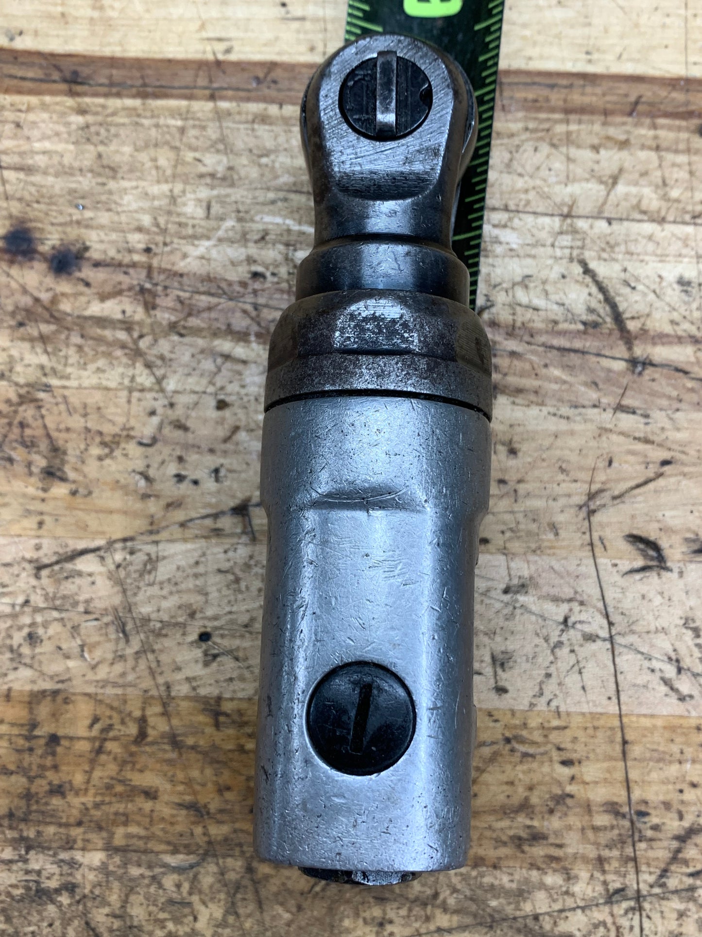 Blue Point 1/4” Stubby Air Ratchet AT204