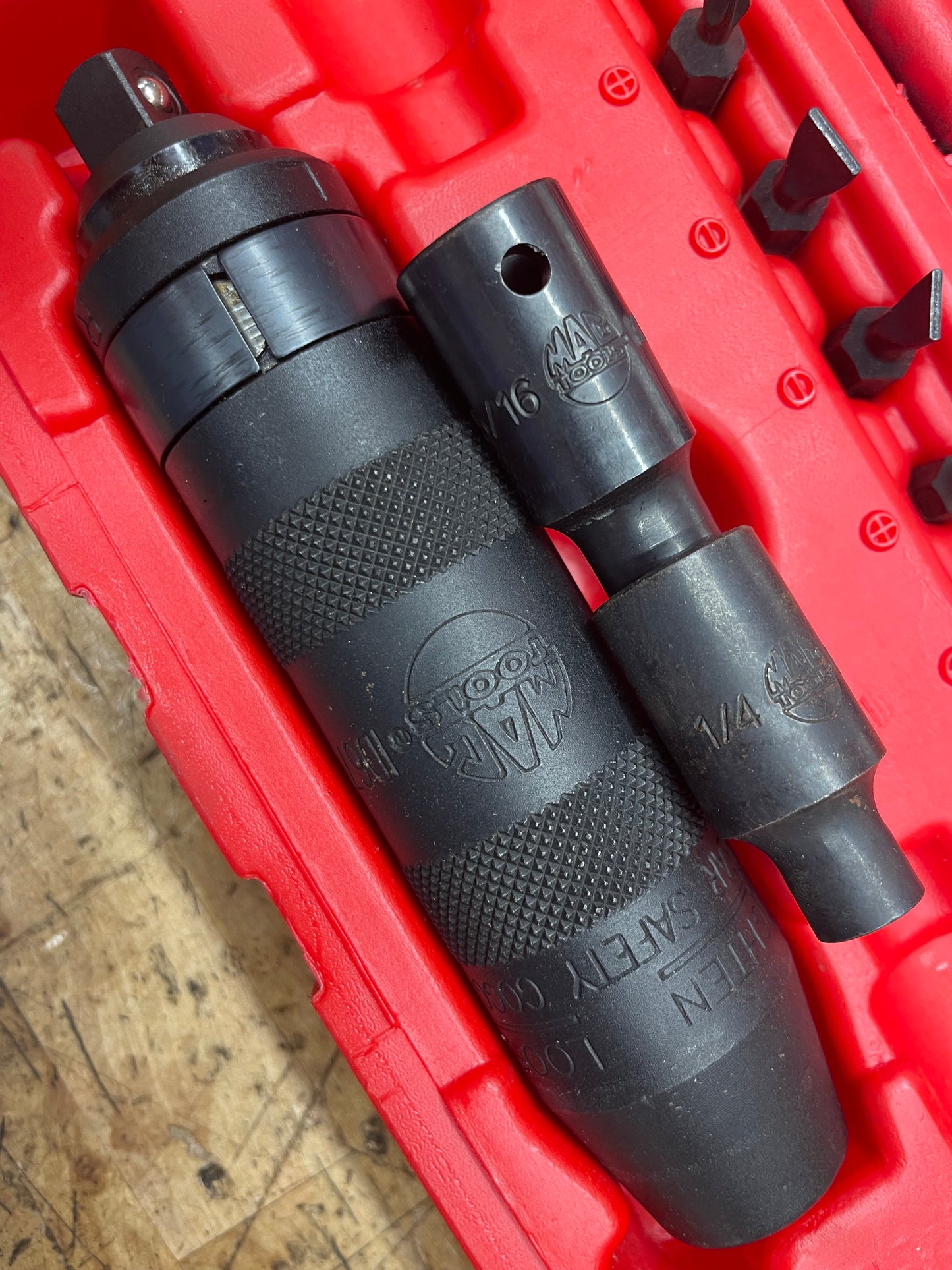 Mac Tools Manual Impact Driver Set LIKE NEW SID13BA