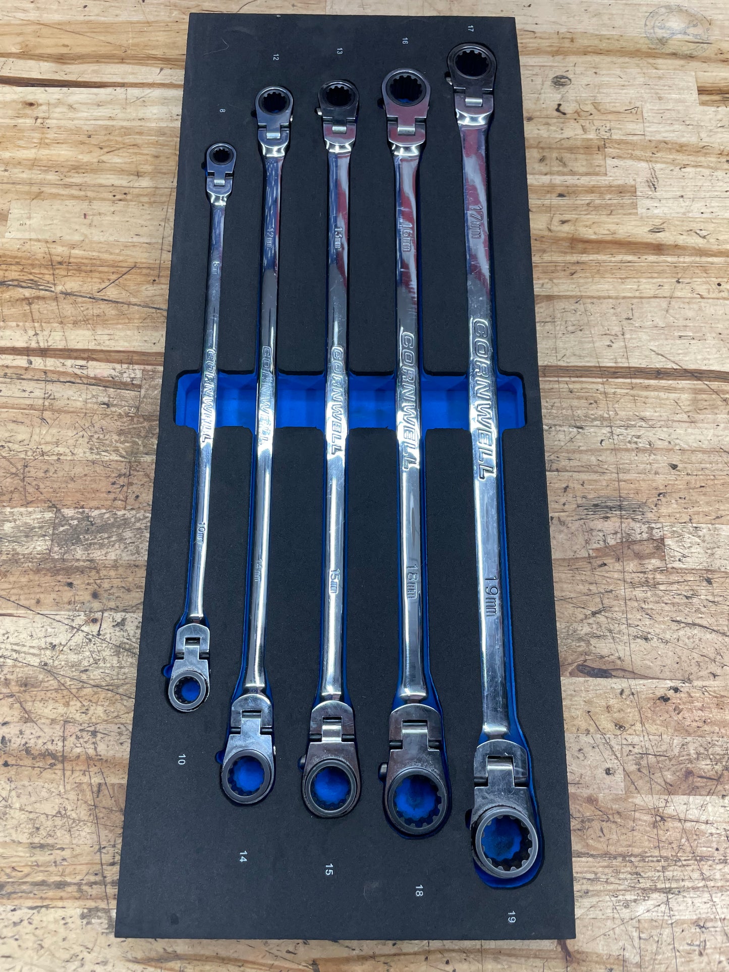 Cornwell Metric Long Flex Head Box Wrench Set 5pc 8-19mm CRWLF5MSA