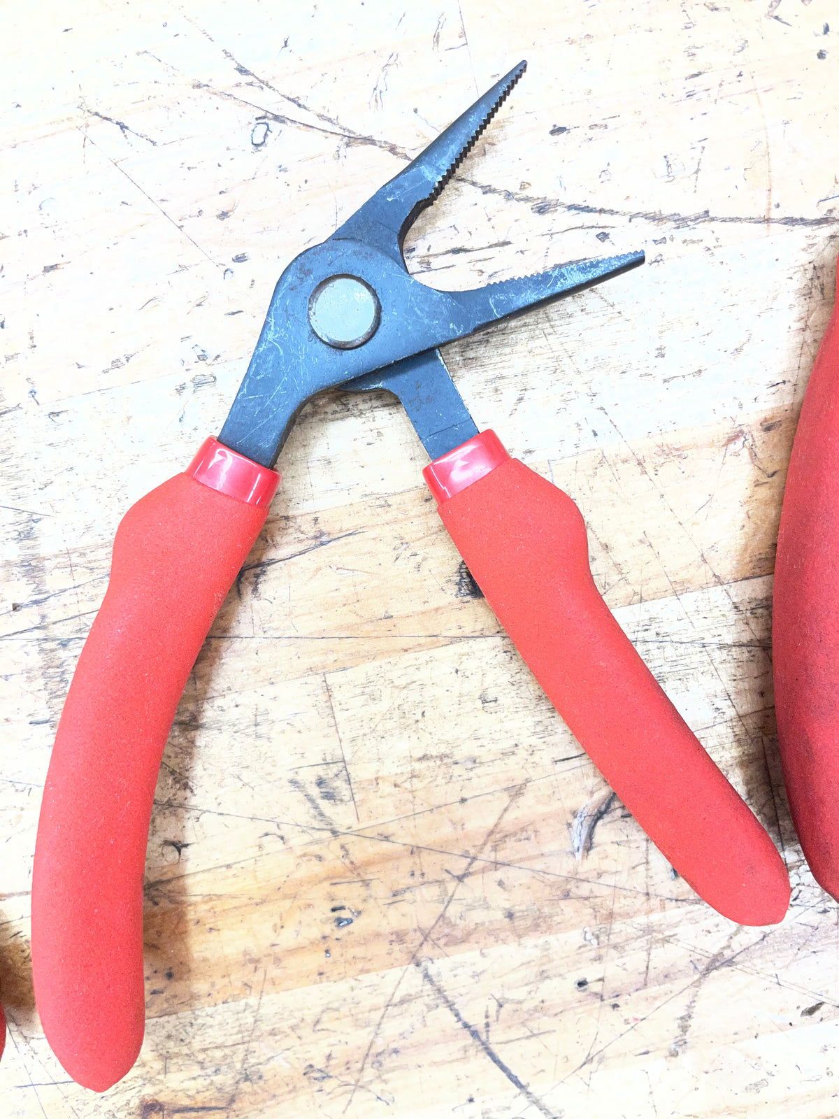 EZ Red 3pc Right Angle Pistol Grip Kiwi Pliers