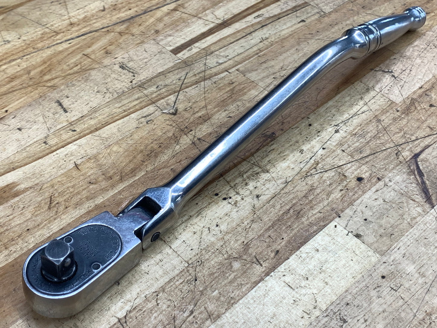 Snap On 3/8" Bent Flex Head Ratchet FBF936