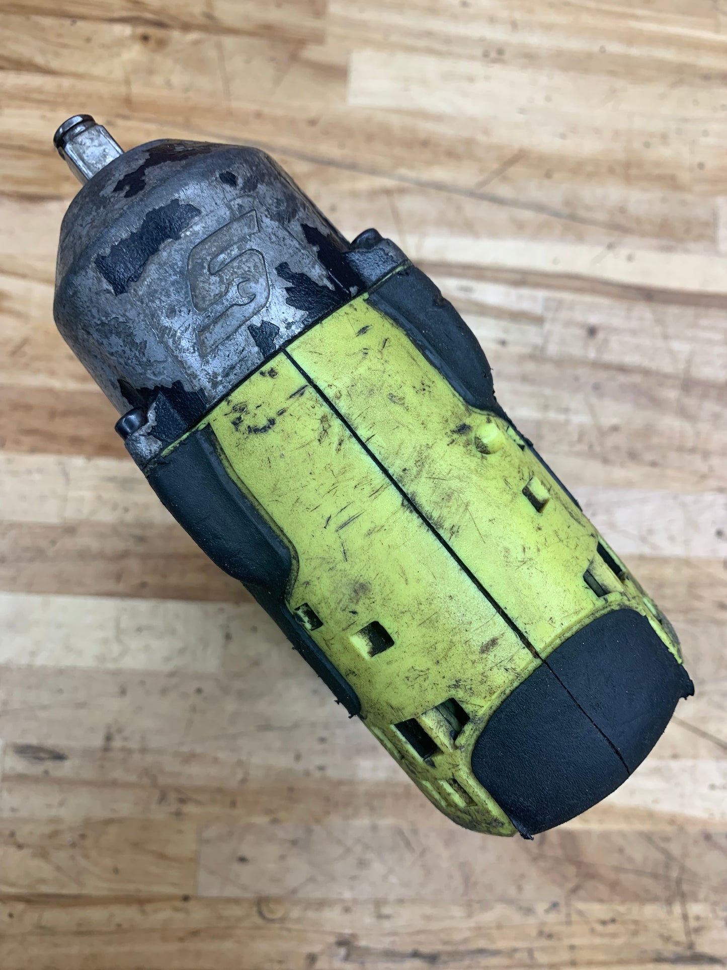 Snap On 3/8" 18V Impact HiVizCT8810A