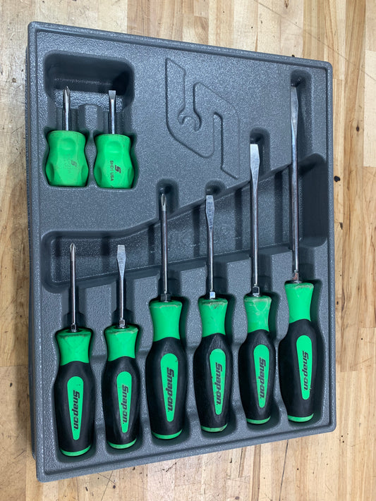Snap on 8pc screwdriver set  SHDX80G