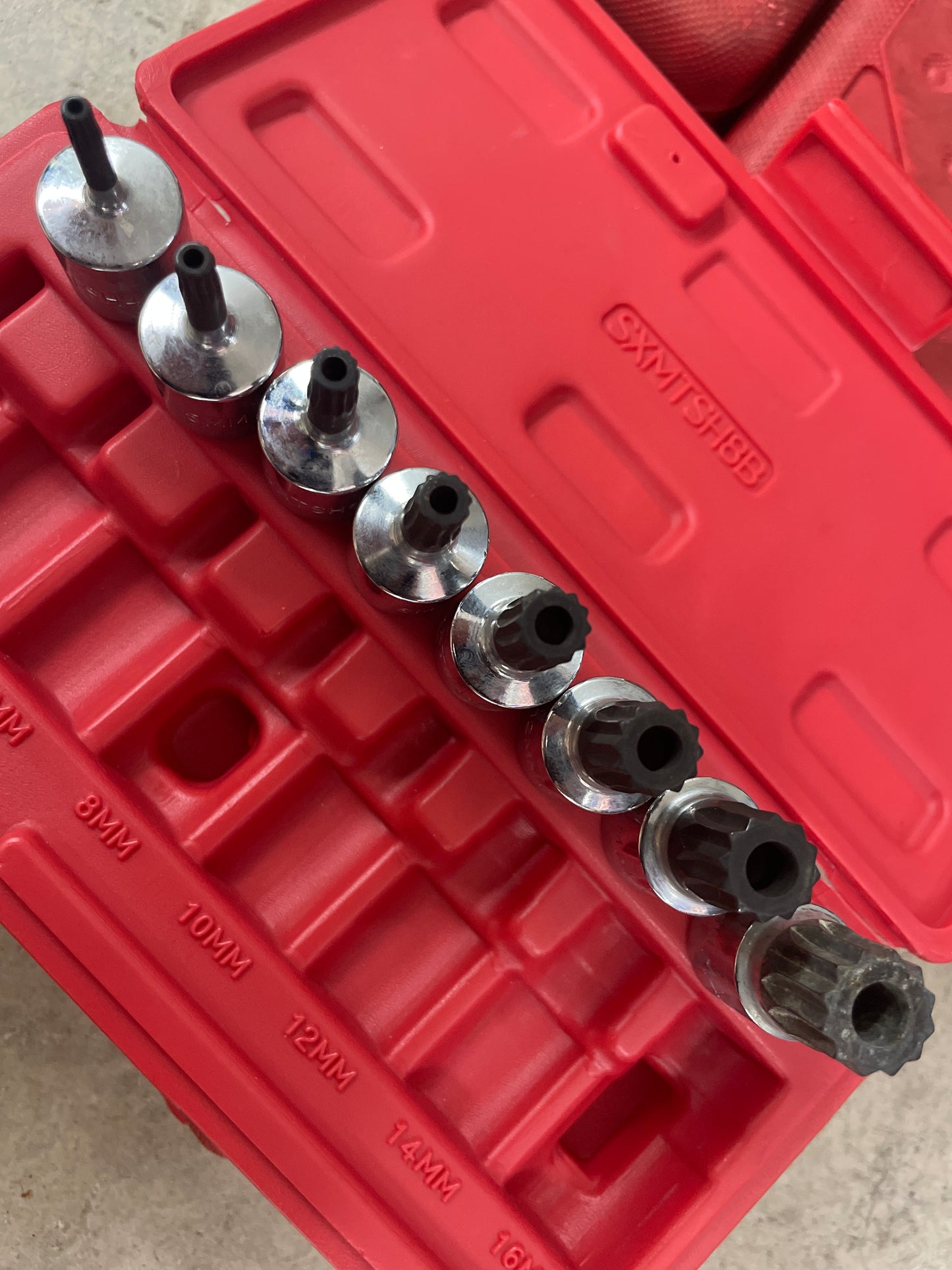 Mac Tools 12 Point Hollow Bit Socket Set 8pc SXMTSH8B