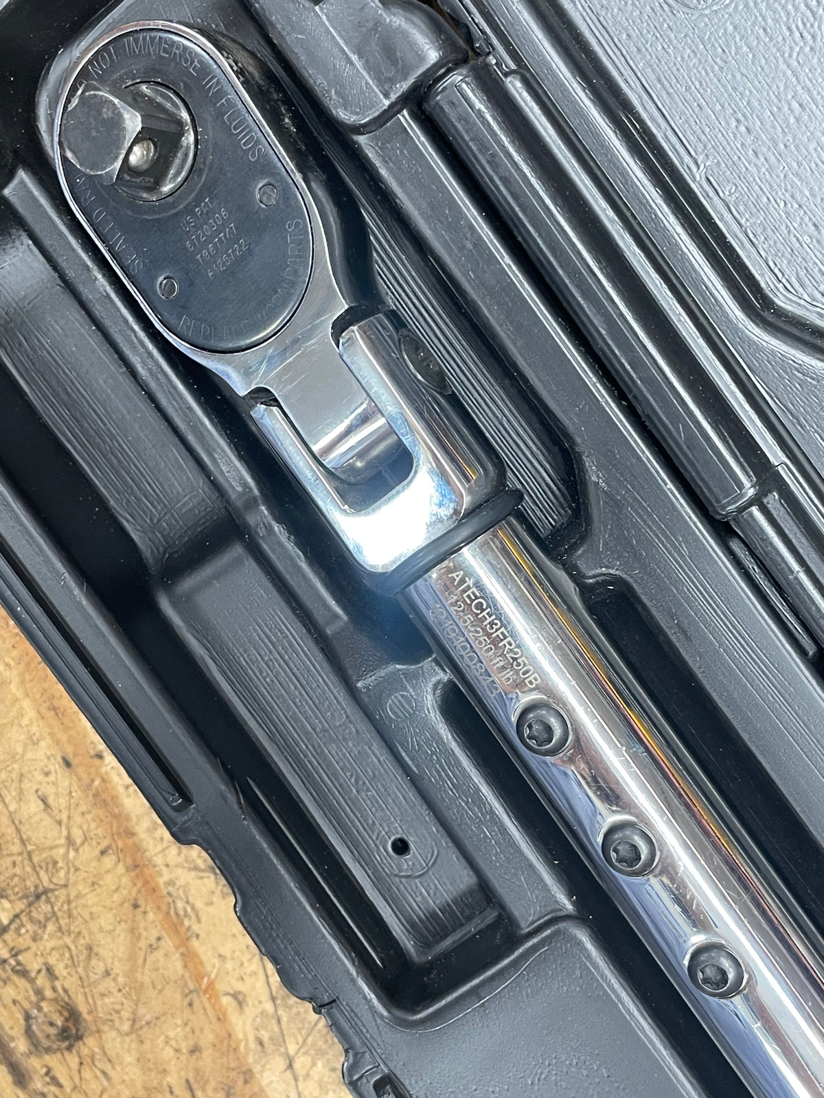Snap On 1/2” Techangle 12.5-250 Ft.Lb. Digital Torque Wrench ATECH3F250BX
