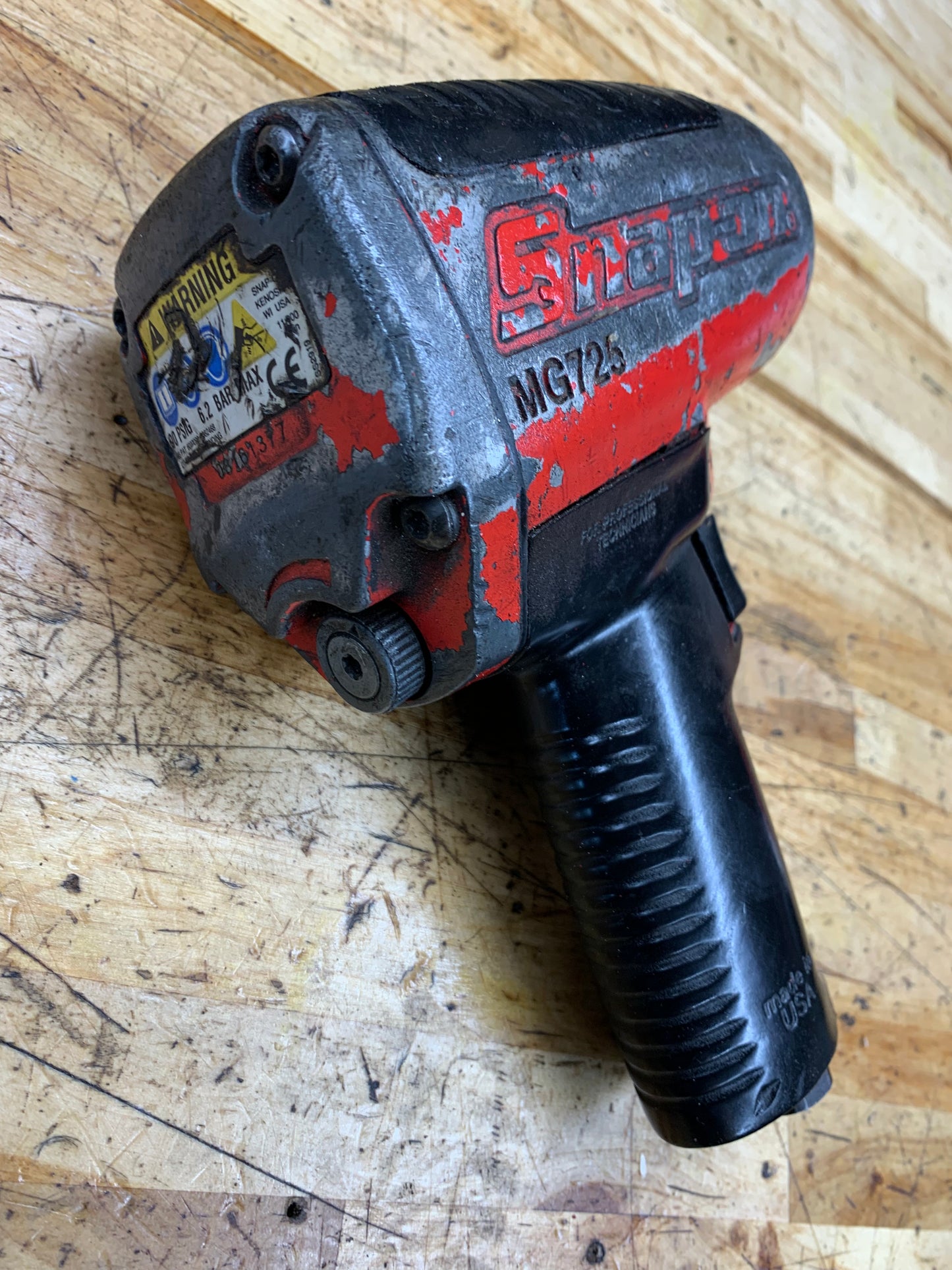 Snap On 1/2” Air Impact Wrench MG725