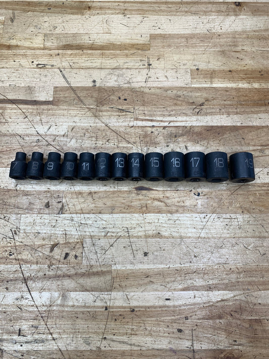 Matco 3/8” Metric Shallow Impact Socket Set 13pc SBPM136V