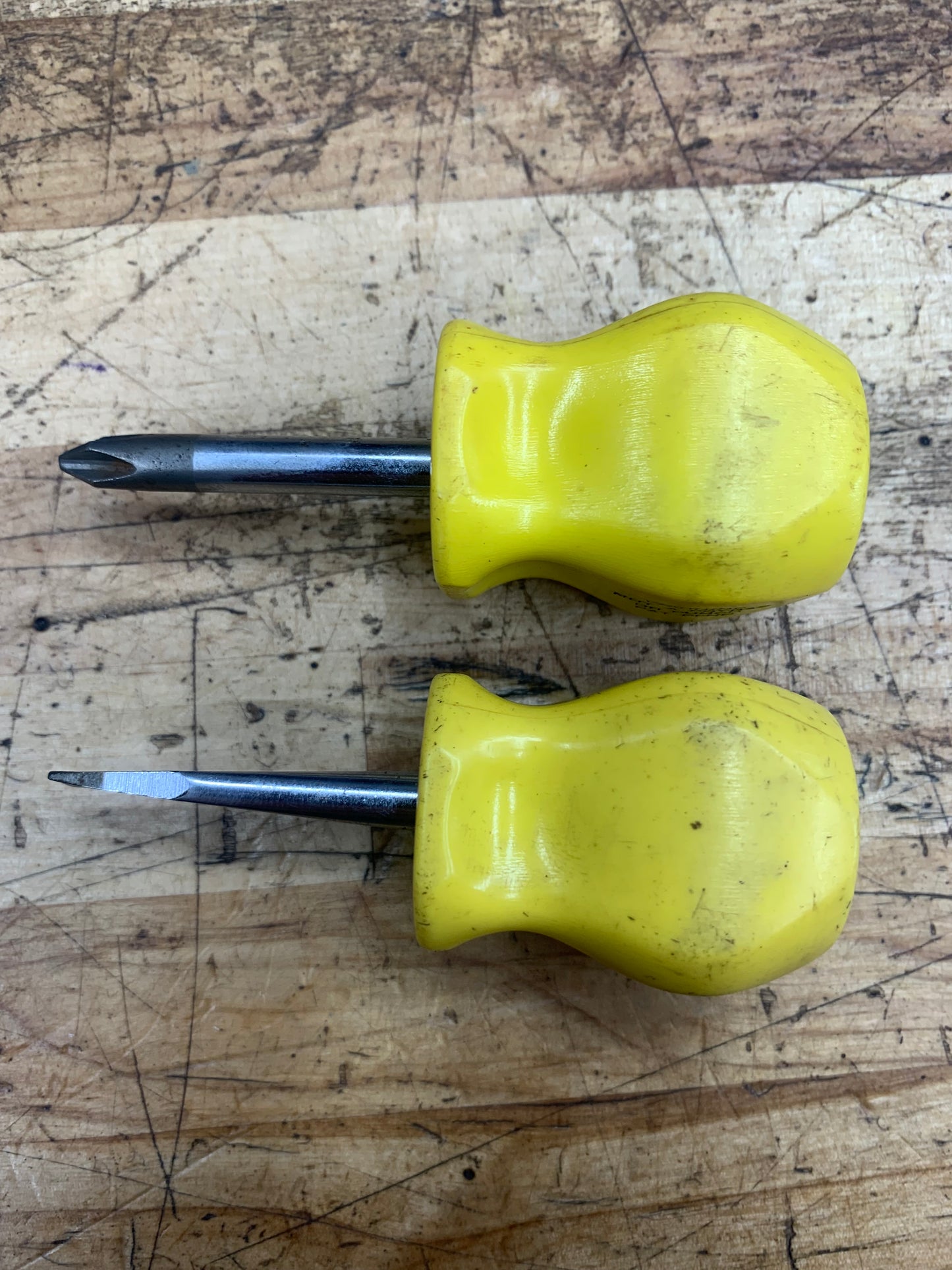 Snap On Yellow Stubby Screwdriver Set No.2 Phillips & Flathead Hard Handle USA