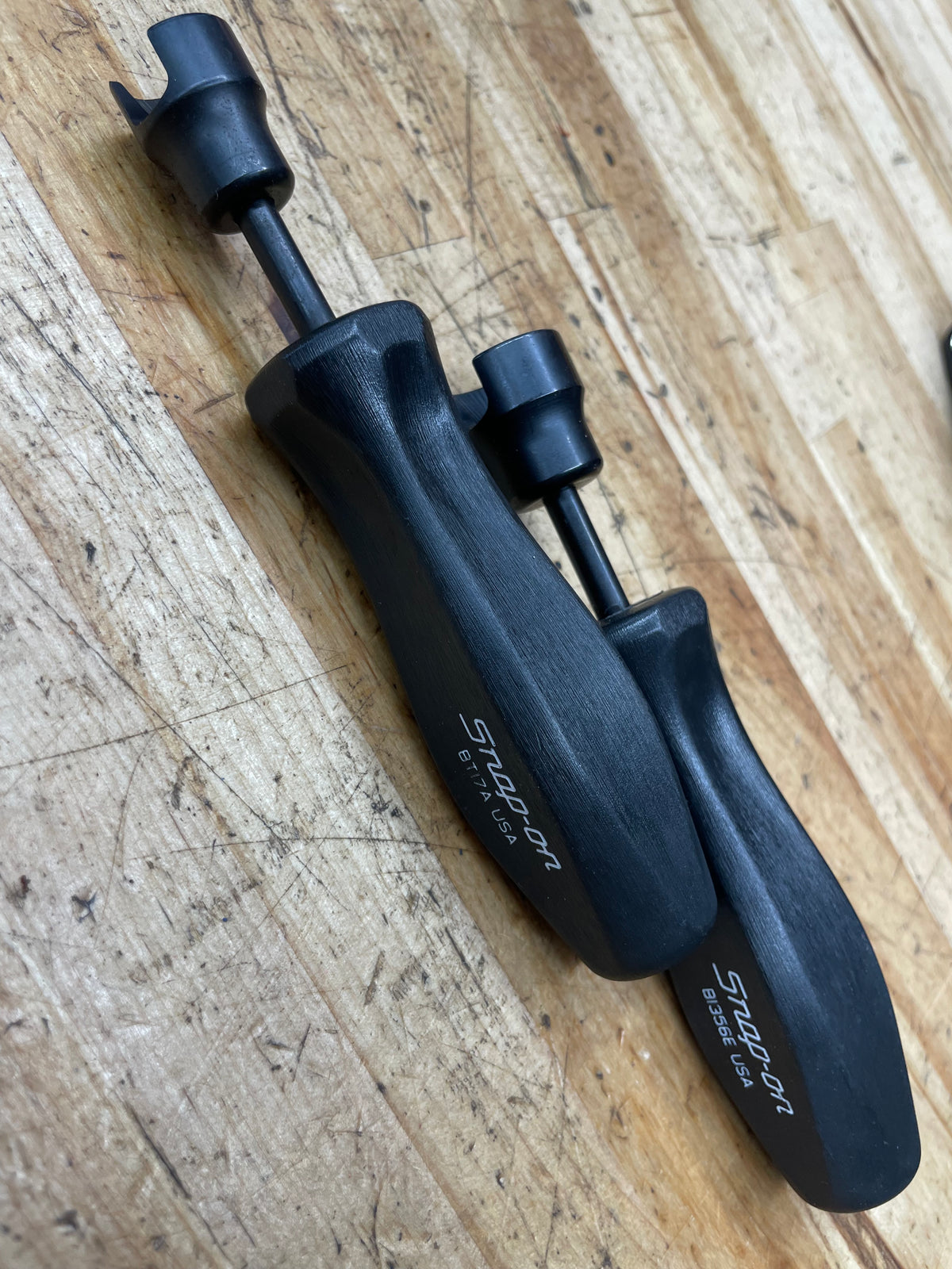 Snap On Drum Brake Spring Tool Set USA B1356E & BT17A