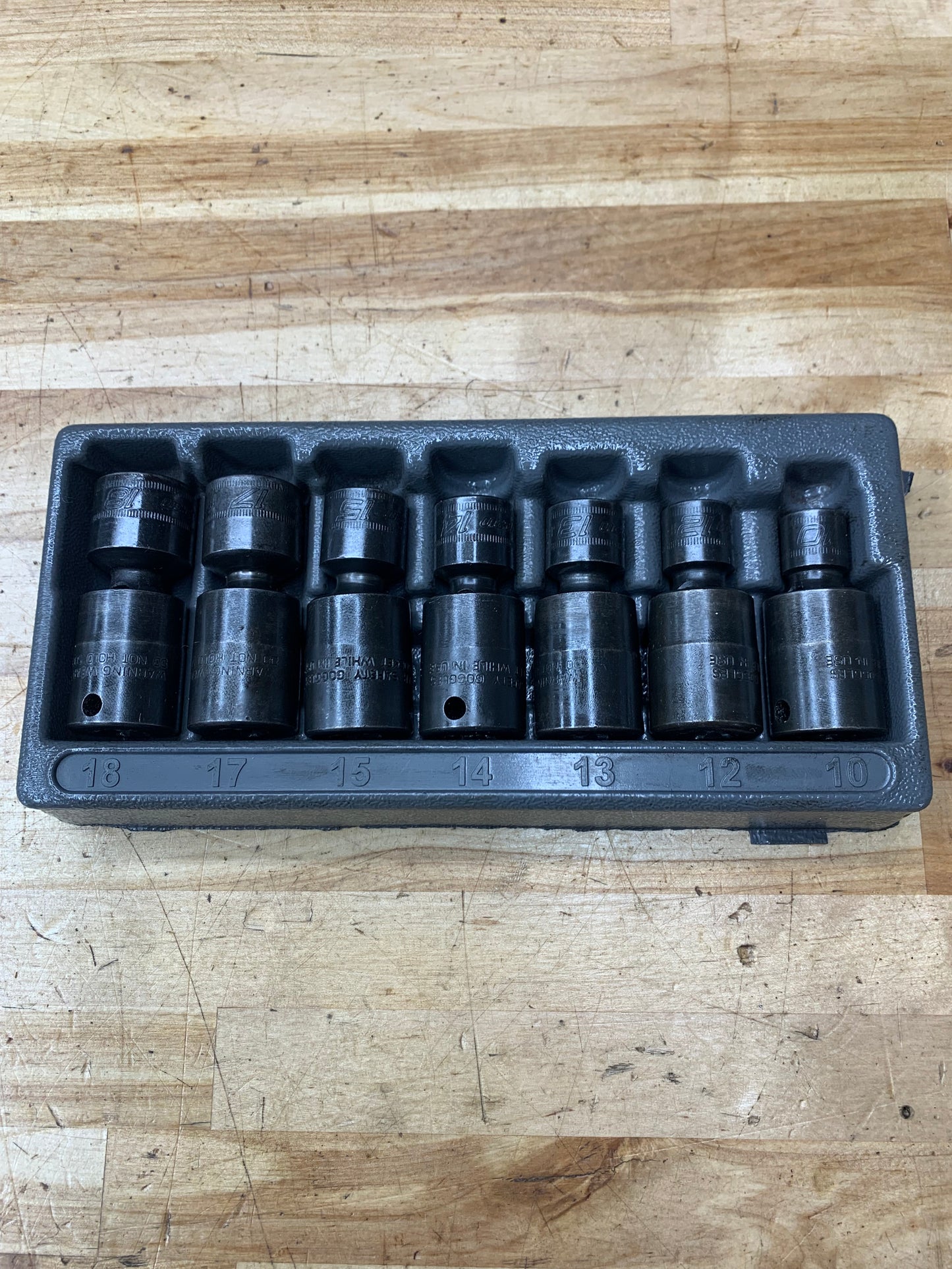 Snap On 3/8” Metric Shallow Impact Swivel Sockets 7pc. 10-18mm 207IPFM