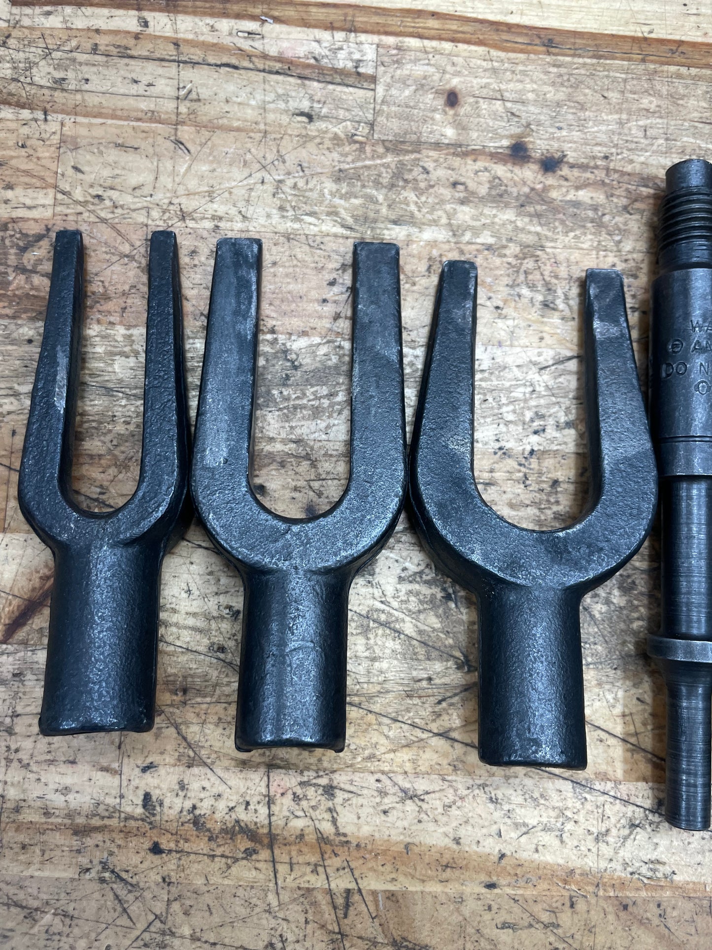 Mac Tools Pickle Fork Set For Striking and Air Hammer Adapter PFK4150