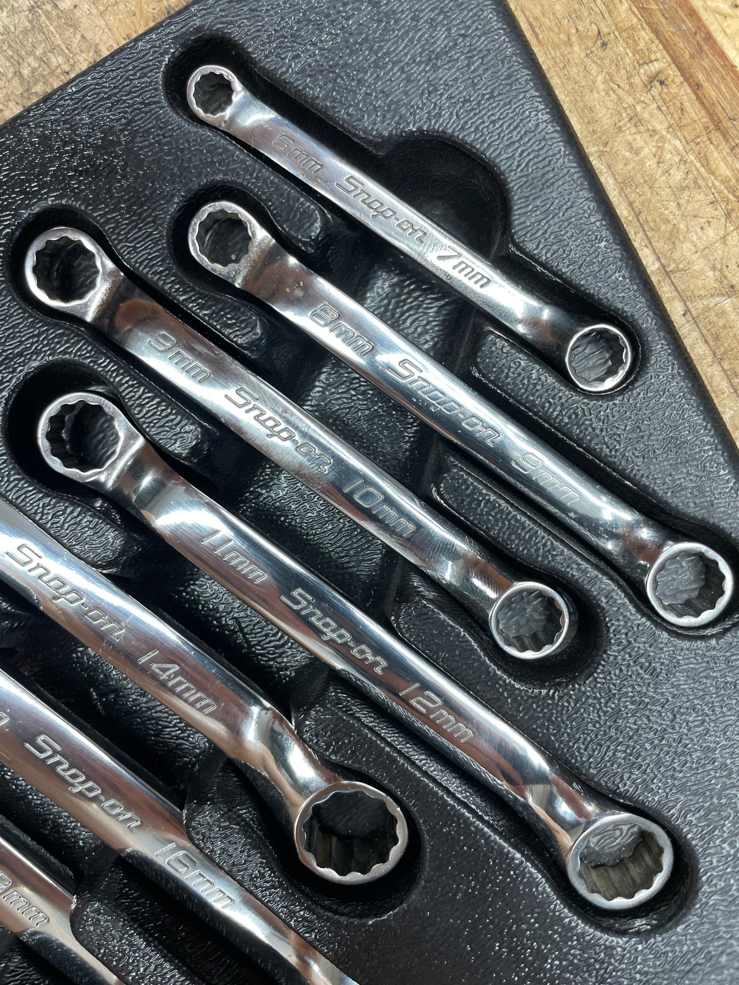 Snap On Metric Short Pattern 8pc Box Wrench Set 6-20mm USA XSM608A
