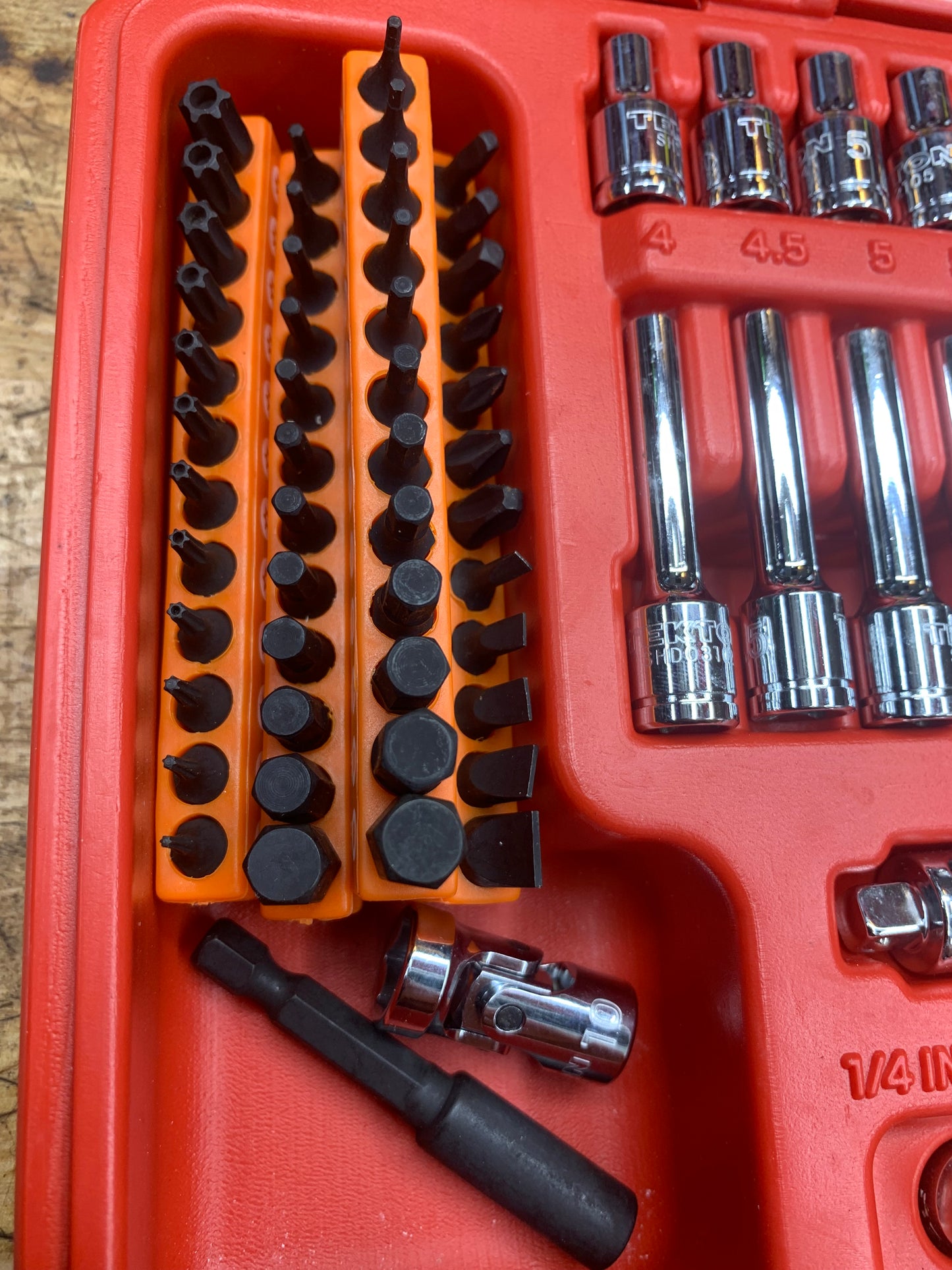 Tekton 1/4" Drive Master Socket and Ratchet Set Case 56pc SKT05303