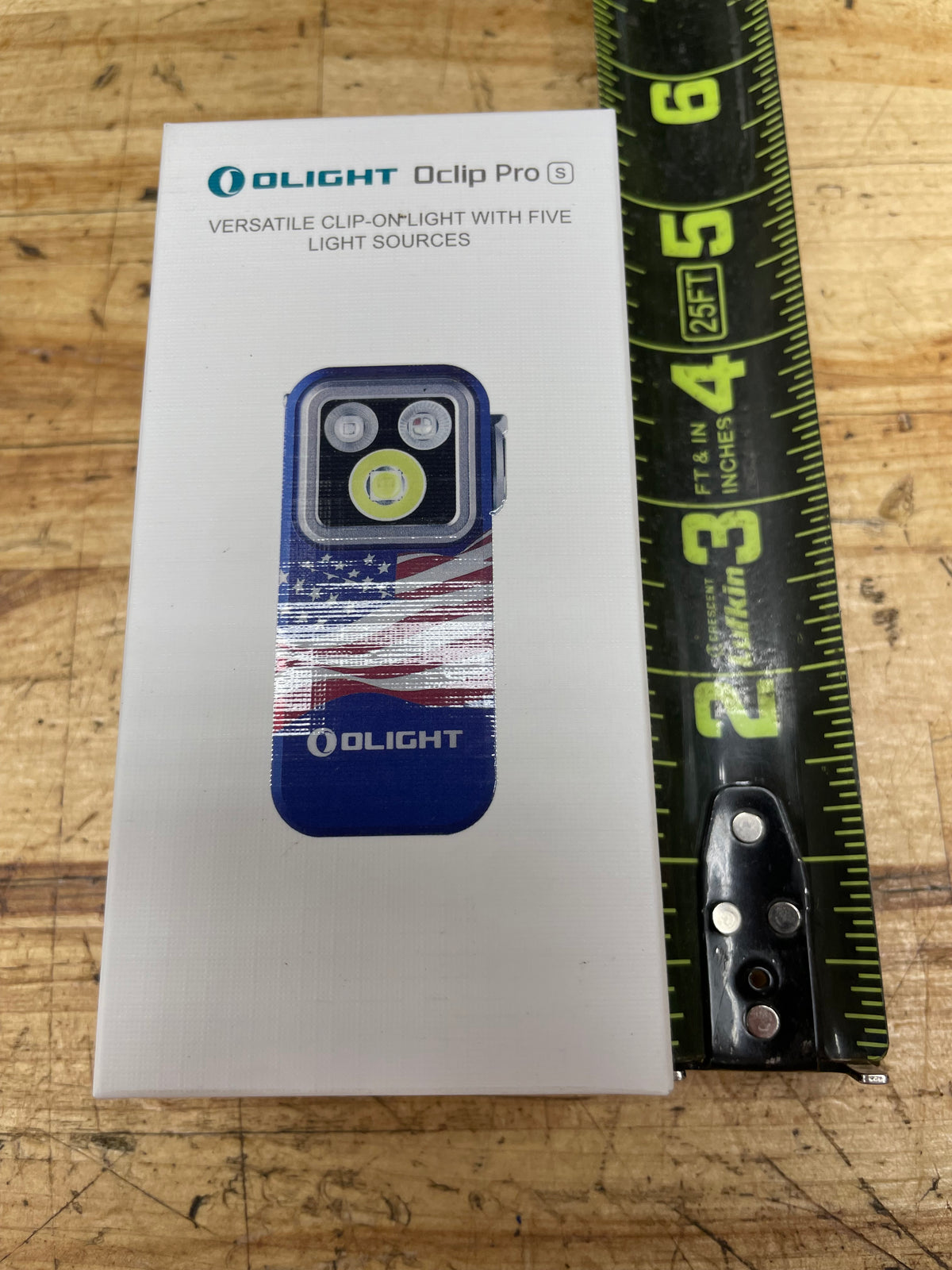 Olight Oclip Pro S Multifunctional EDC Clip Flashligh USA Flag BRAND NEW