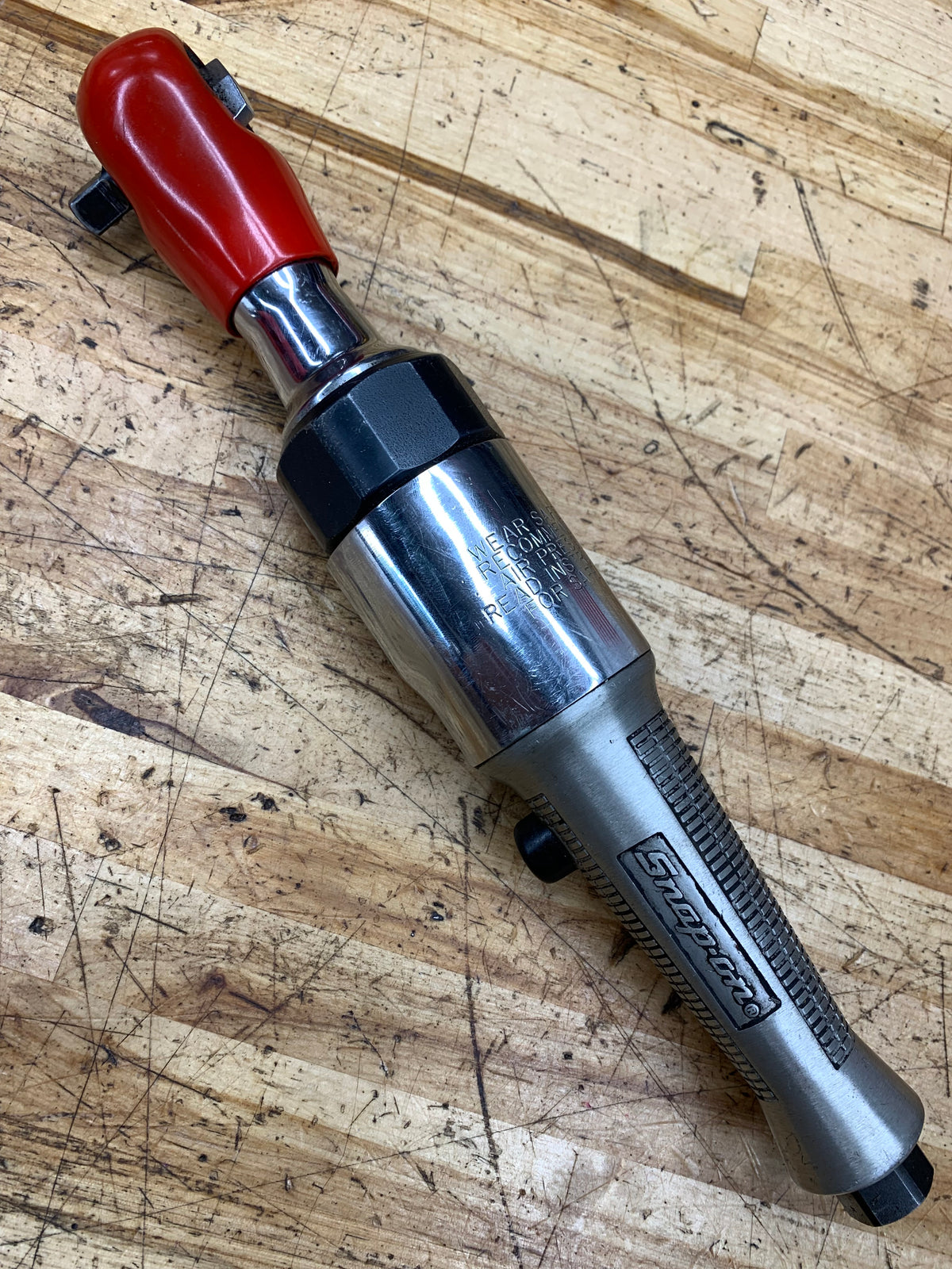 Snap On 3/8" Pneumatic Air Ratchet FAR72A