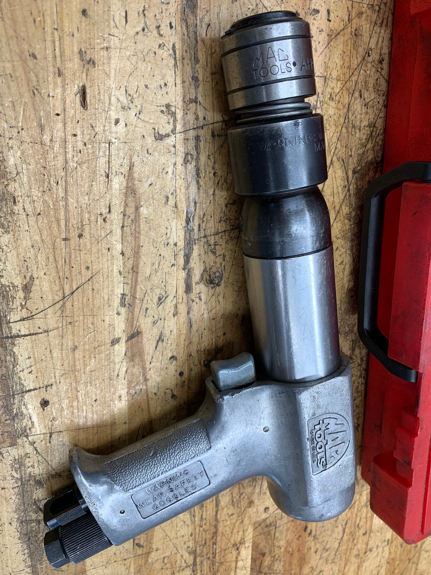 Mac Tools Medium Barrel Air Hammer Kit AH650K