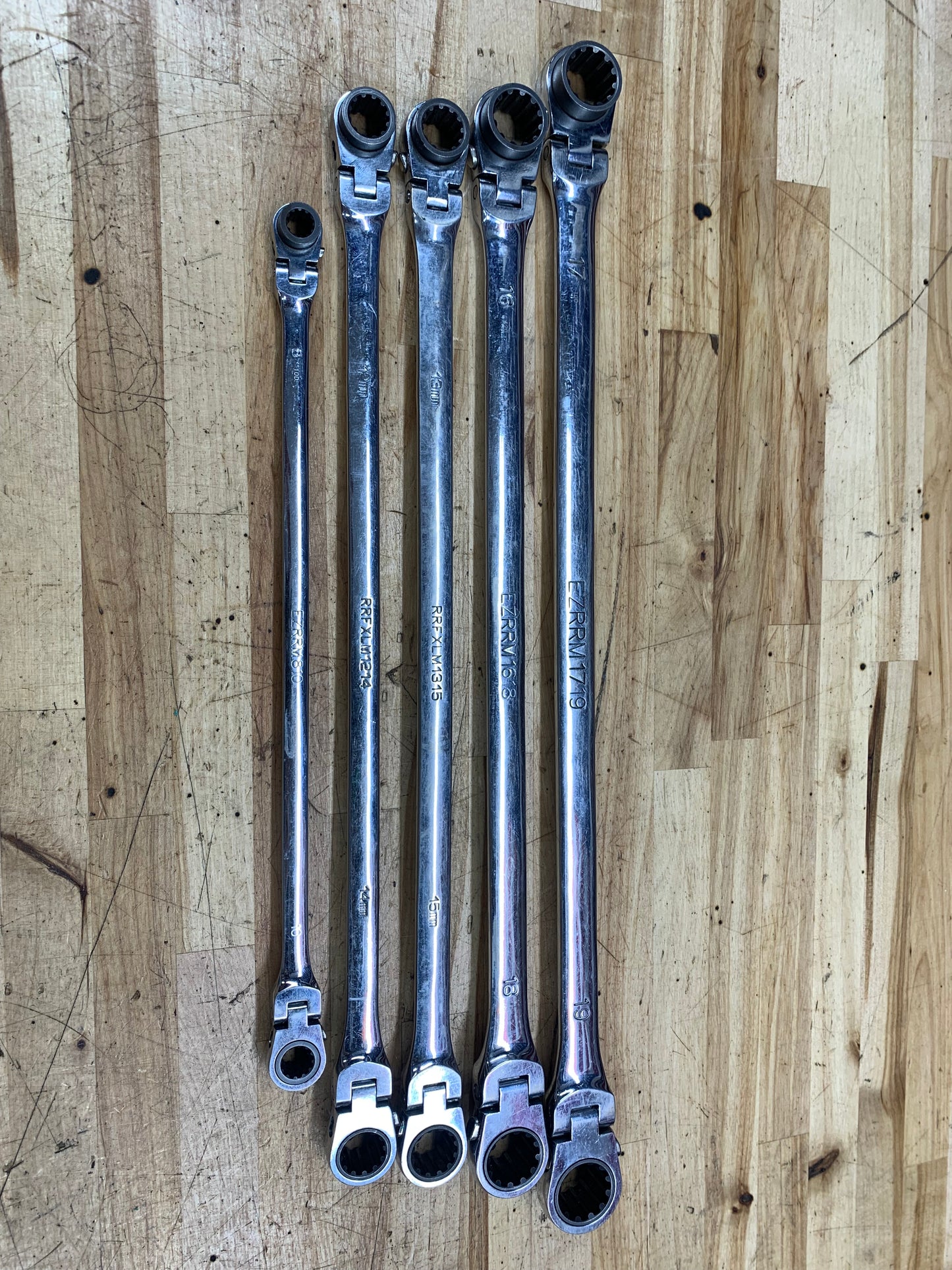 EZ Red / Matco Metric XL Flex Head Ratcheting Wrench Set 5pc 8-19mm