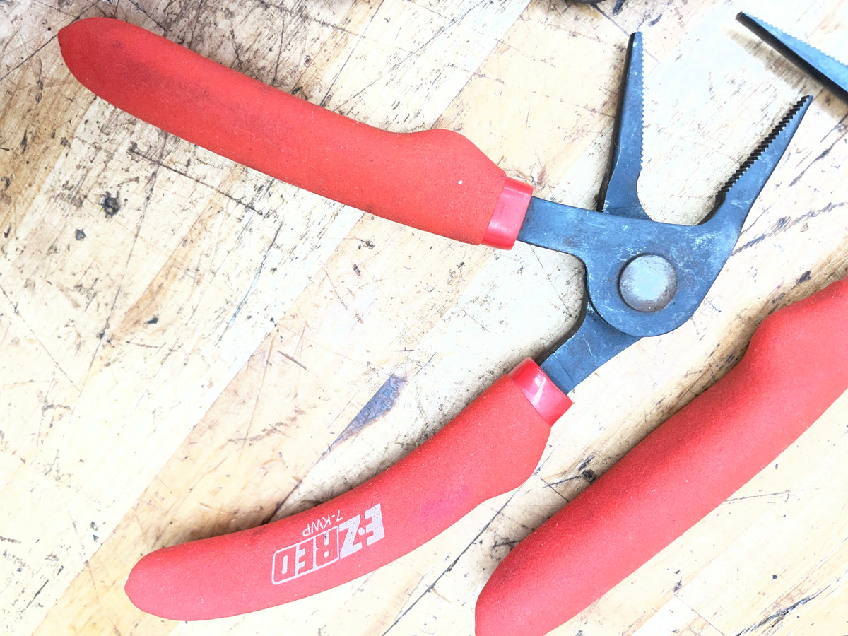 EZ Red 3pc Right Angle Pistol Grip Kiwi Pliers