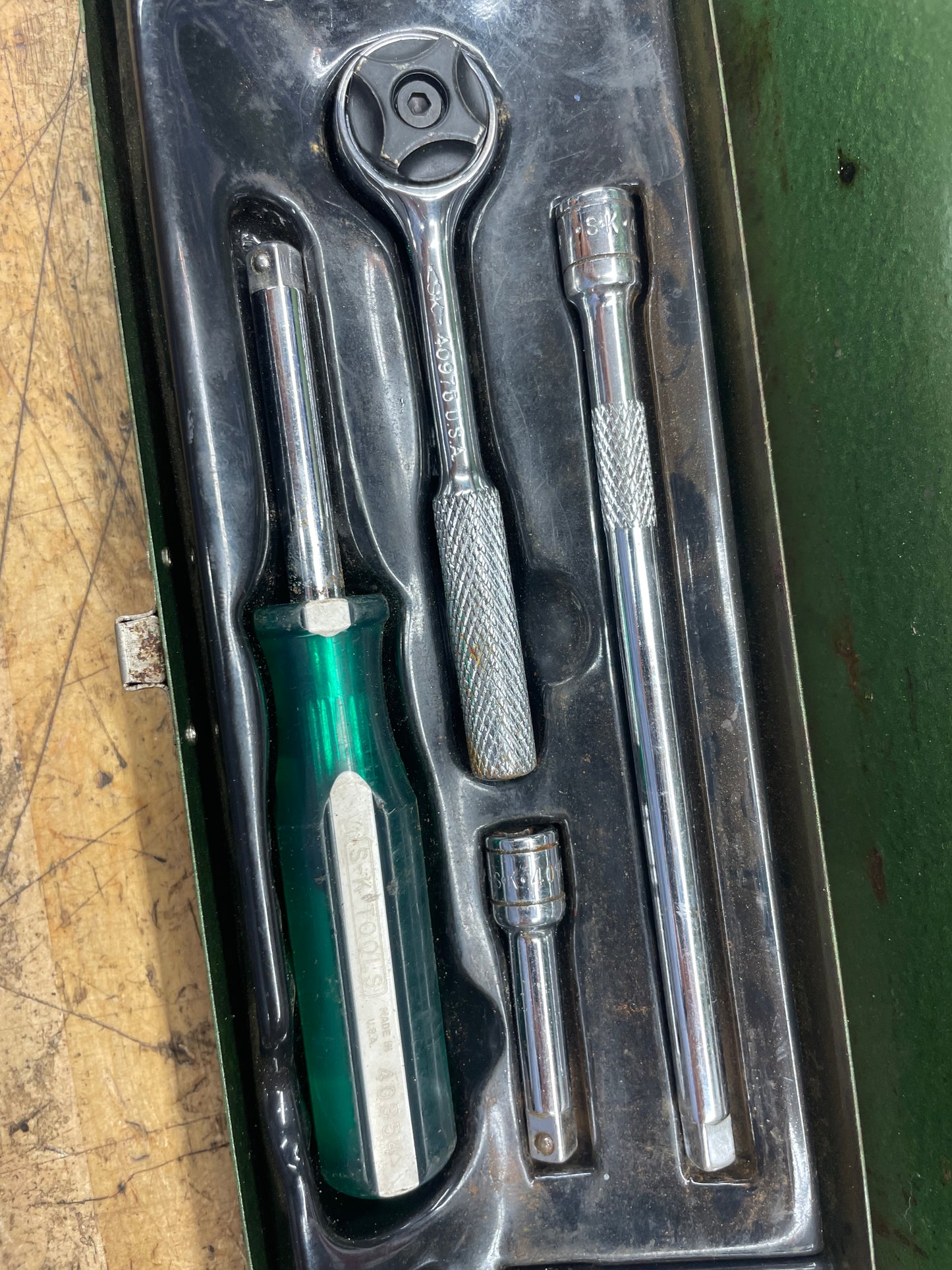 SK 1/4” Socket And Ratchet Set SAE/Metric USA