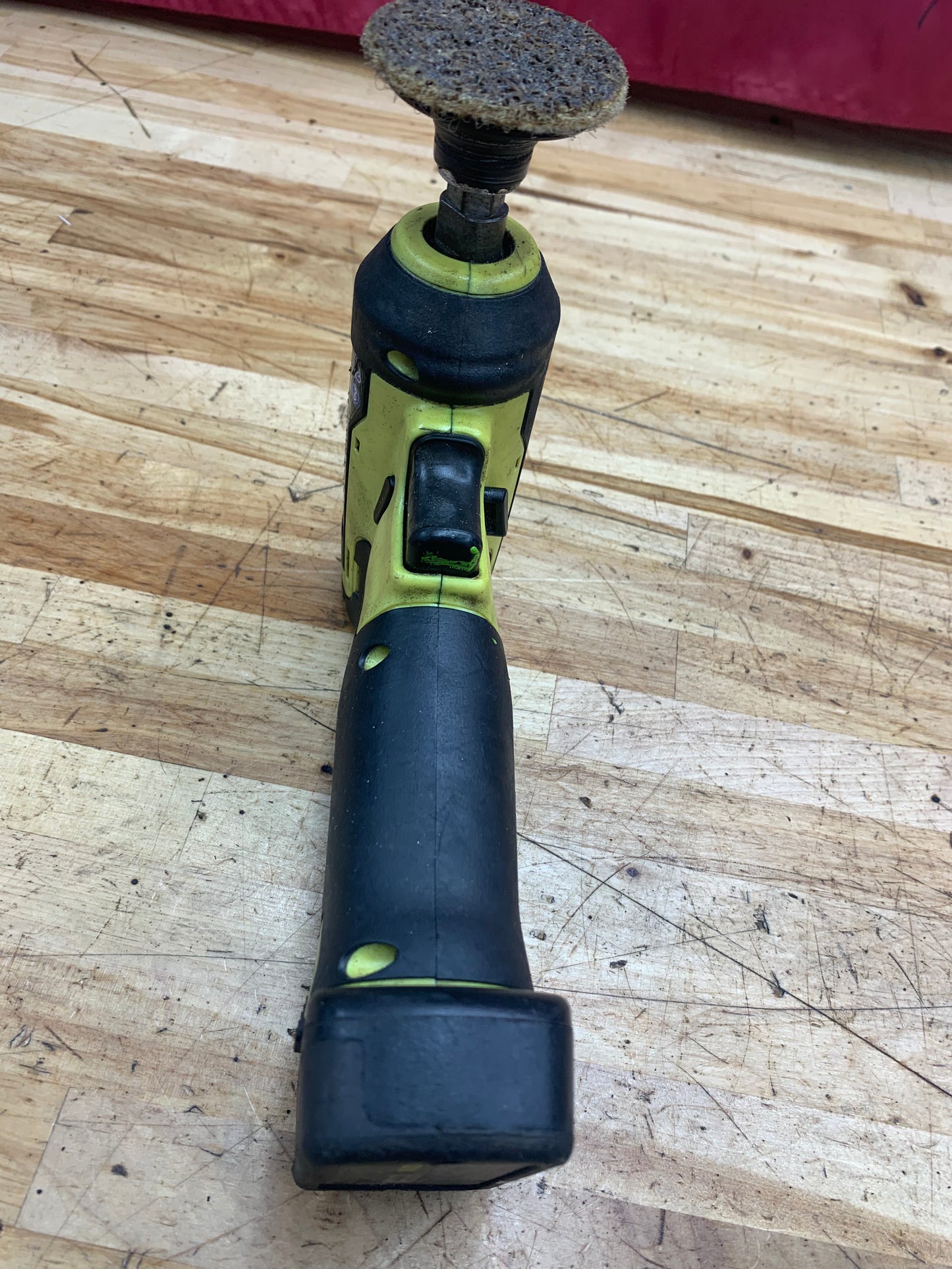 Snap On 14.4v Polisher/Sander HiViz CTPP761AHV WITH BATTERY