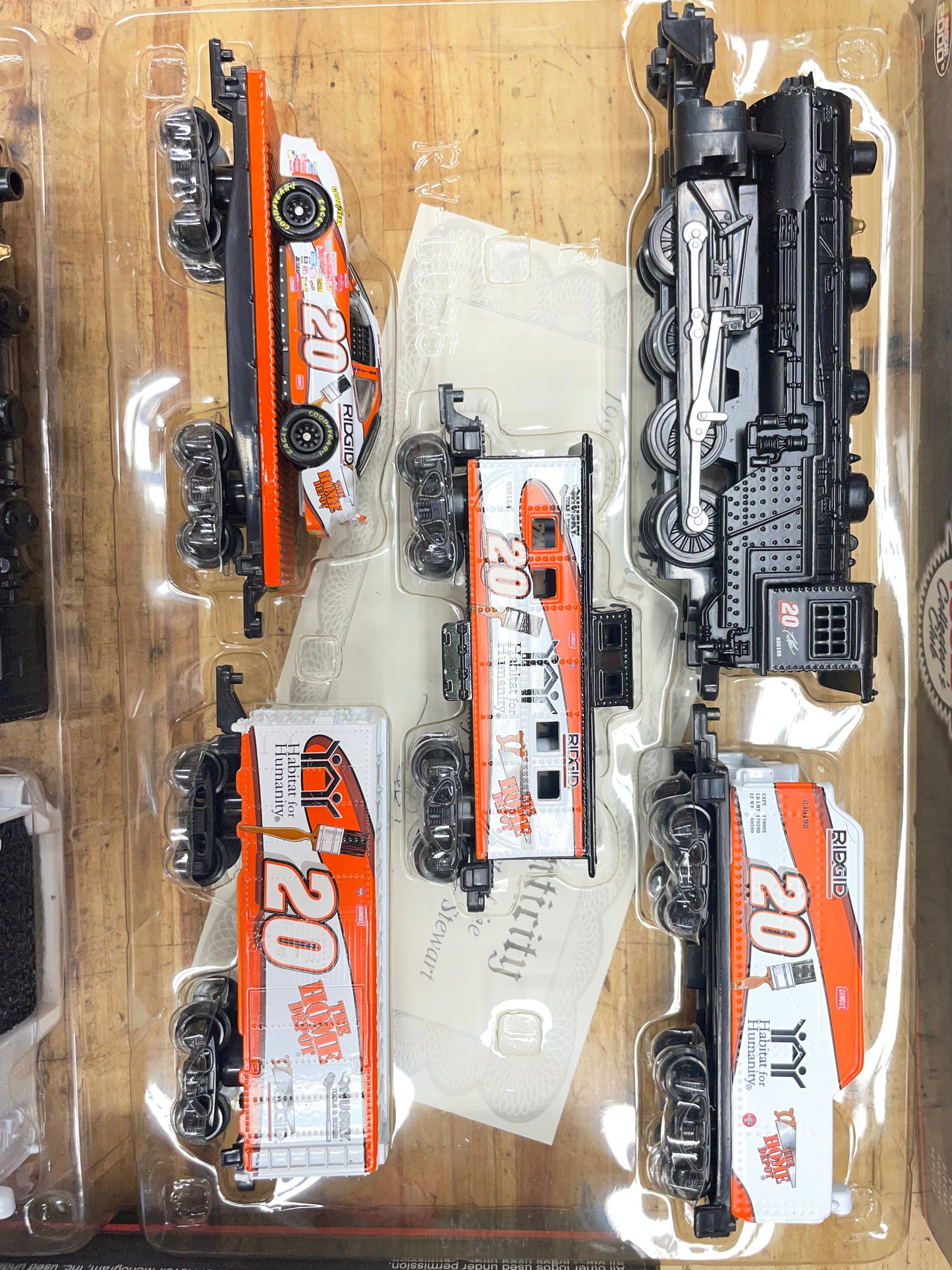 Mac Tools Vintage 1999 Collectors Club John Force & Tony Stewart Die Cast Tribute Train SET Revel