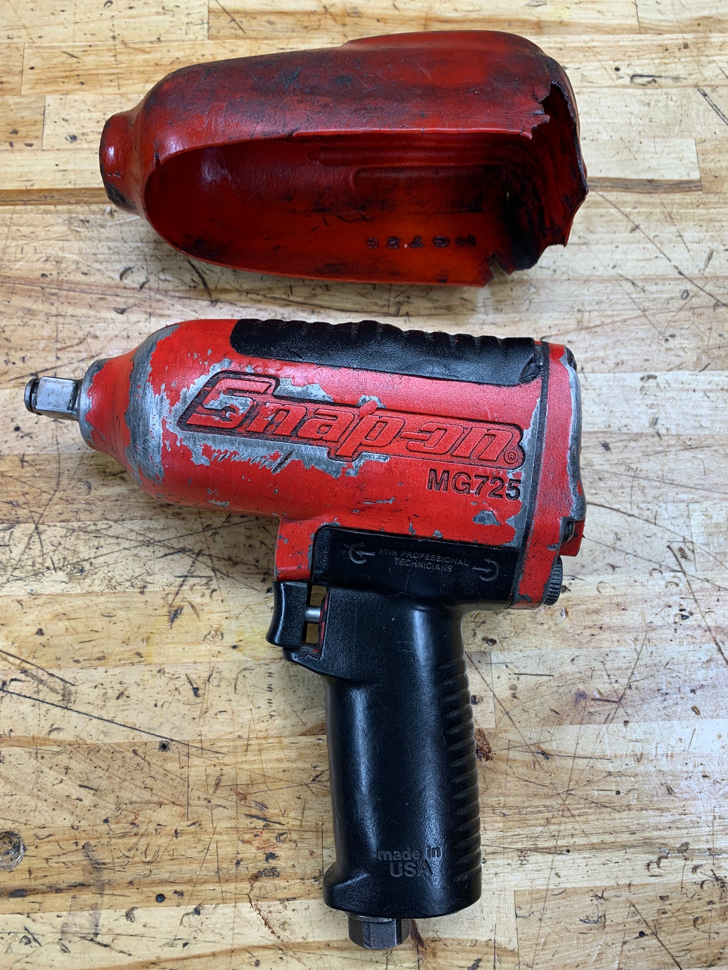 Snap On 1/2” Air Impact Wrench MG725